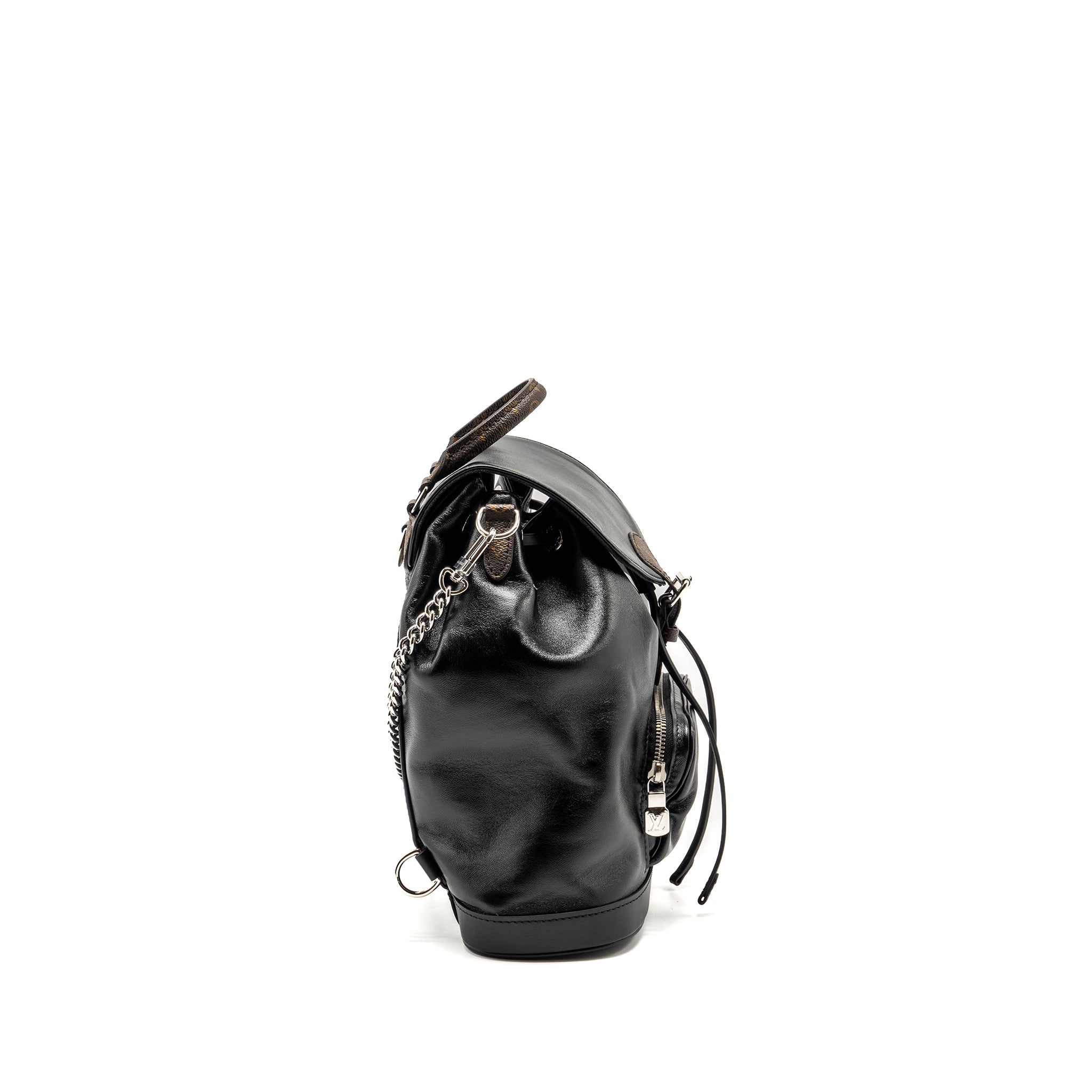 AAA Replica Louis Vuitton LV MONTSOURIS BACKPACK PM LAMBSKIN BLACK SHW