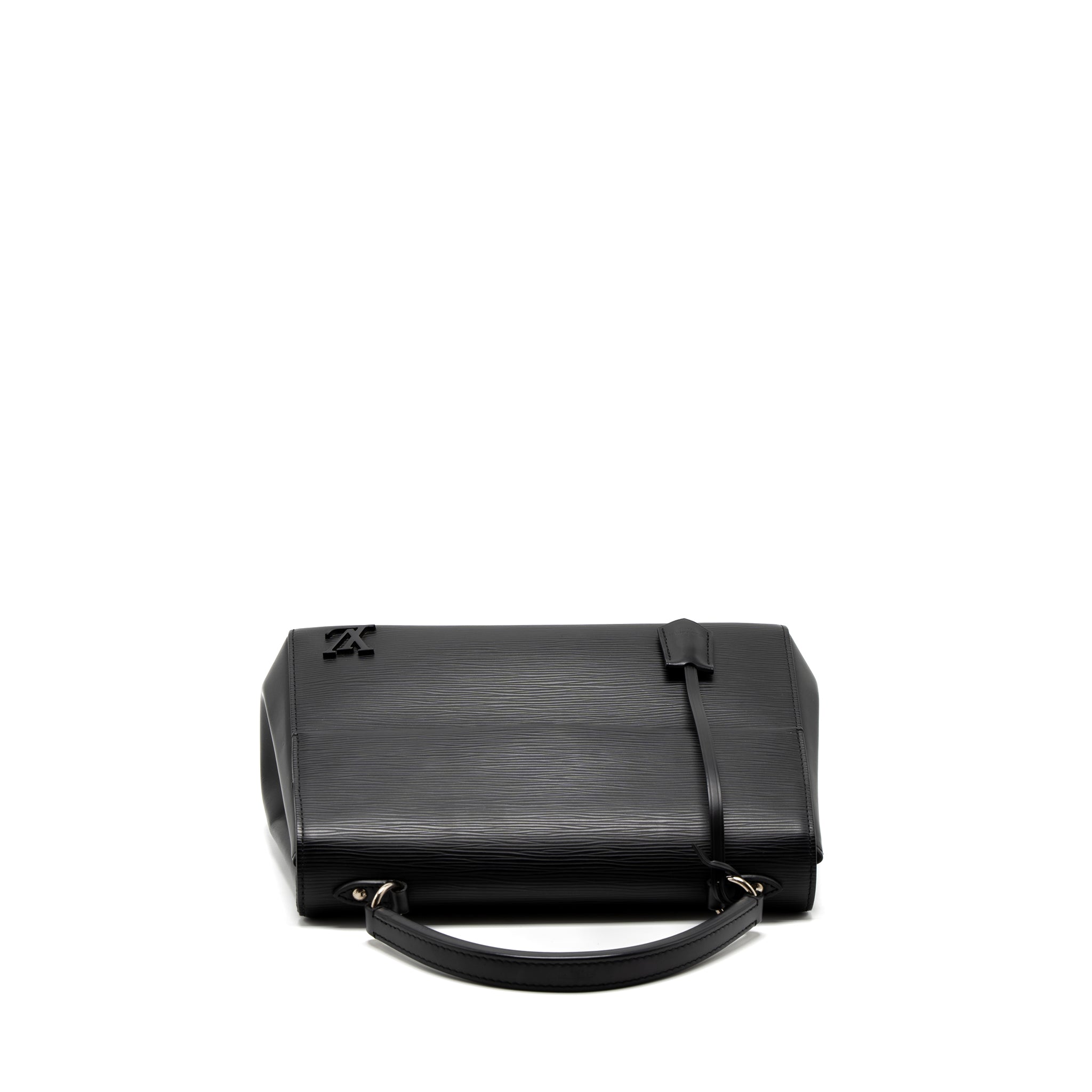 AAA Replica Louis Vuitton LV CLUNY MM EPI BLACK SHW