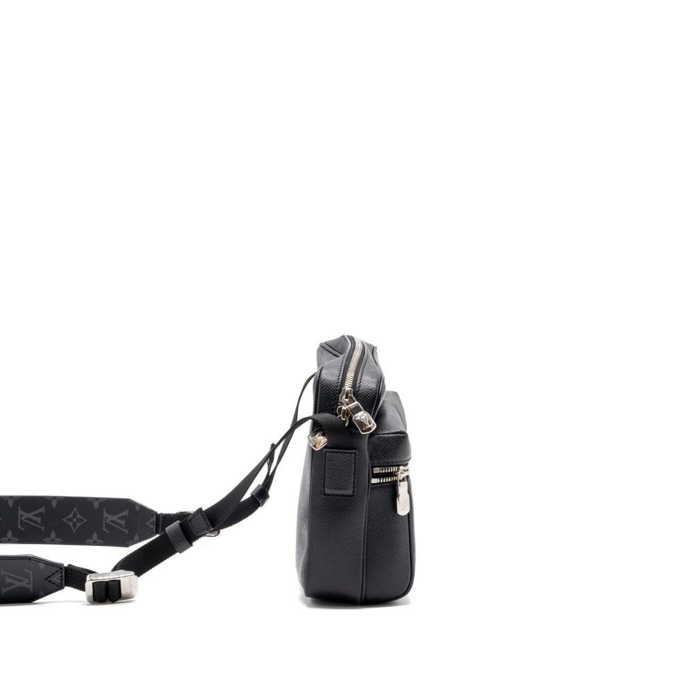 AAA Replica Louis Vuitton LV MESSENGER BAG MONOGRAM ECLIPSE SHW