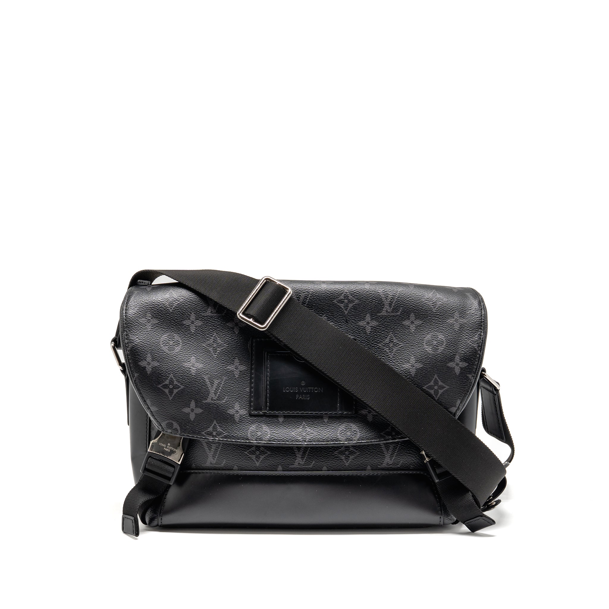 AAA Replica Louis Vuitton LV MESSENGER VOYAGER PM MONOGRAM CANVAS BLACK SHW
