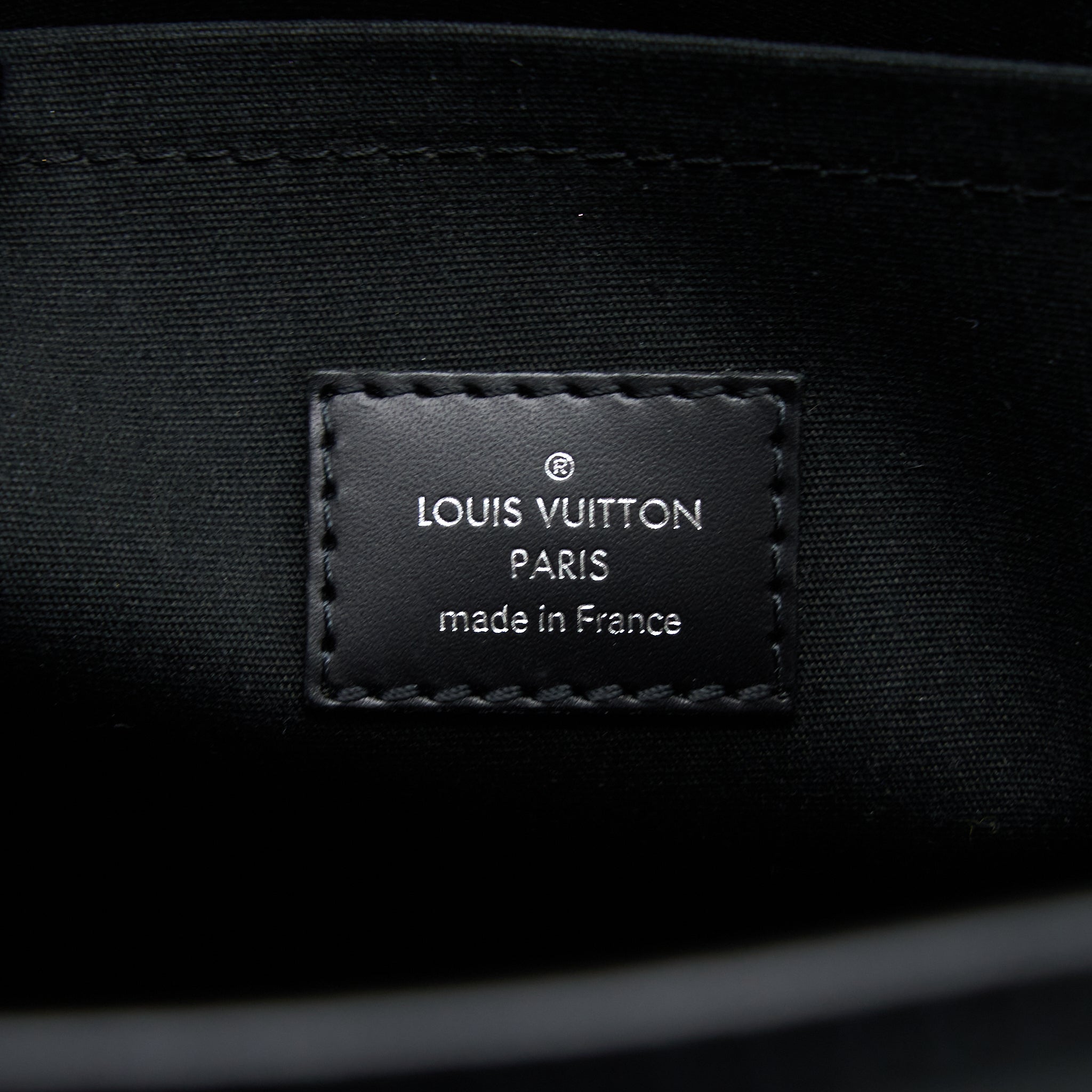 AAA Replica Louis Vuitton LV MADELEINE PM EPI BLACK SHW