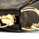 AAA Replica Louis Vuitton LV 2022 CHRISTMAS LIMITED MINI POCHETTE ACCESSORIES MONOGRAM CANVAS TOKYO BOUTIQUE GHW