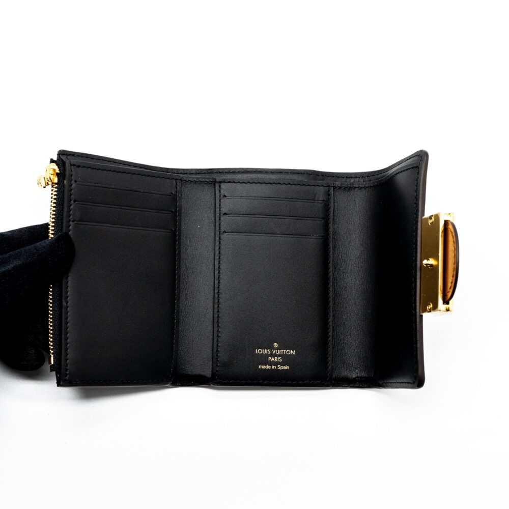 AAA Replica Louis Vuitton LV DAUPHINE COMPACT WALLET MONOGRAM CANVAS GHW