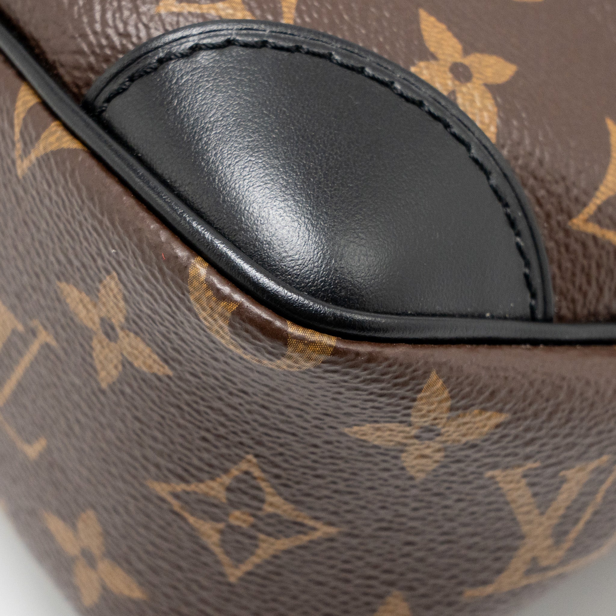 AAA Replica Louis Vuitton LV ODEON PM BAG MONOGRAM CANVAS BLACK GHW