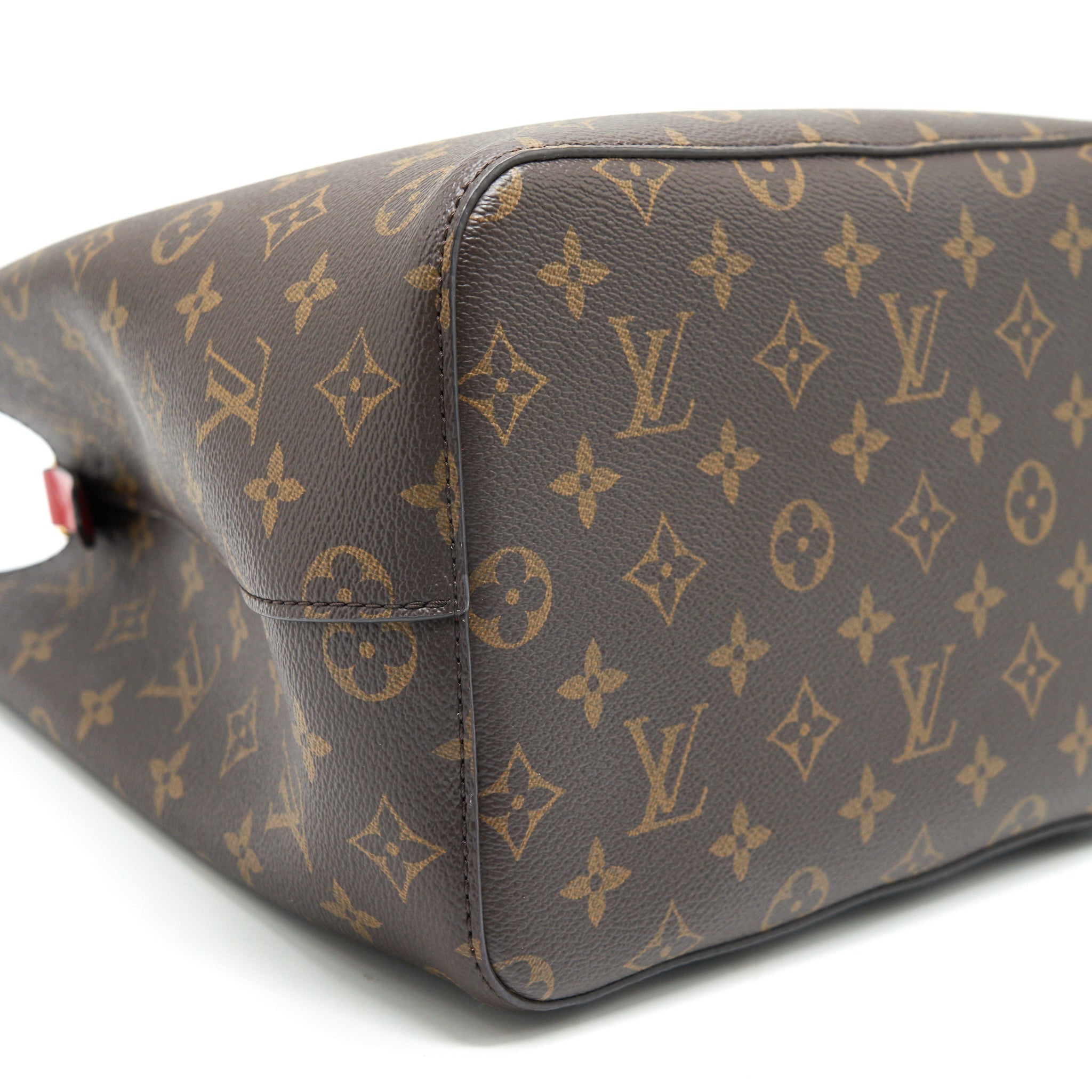 AAA Replica Louis Vuitton LV NEO NOE MONOGRAM CANVAS IN RED
