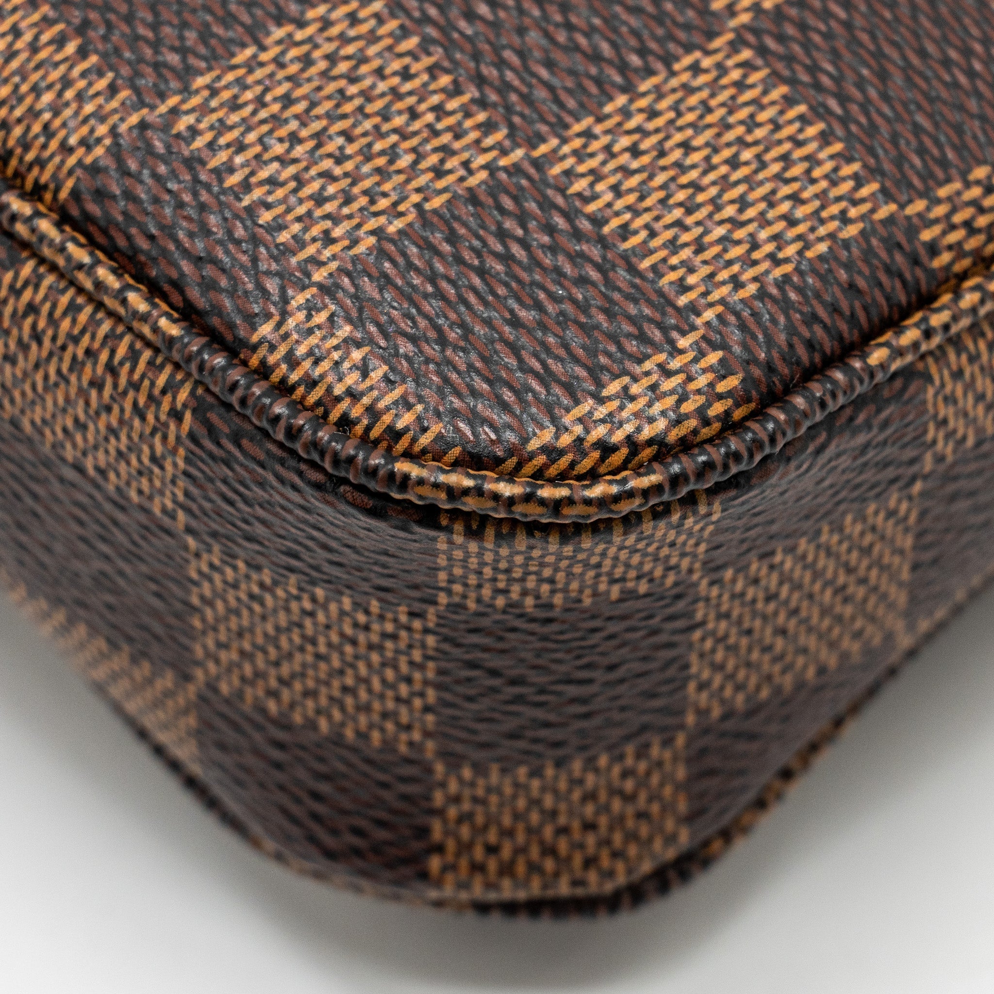 AAA Replica Louis Vuitton LV POCHETTE ACCESSOIRES DAMIER EBENE CANVAS GHW