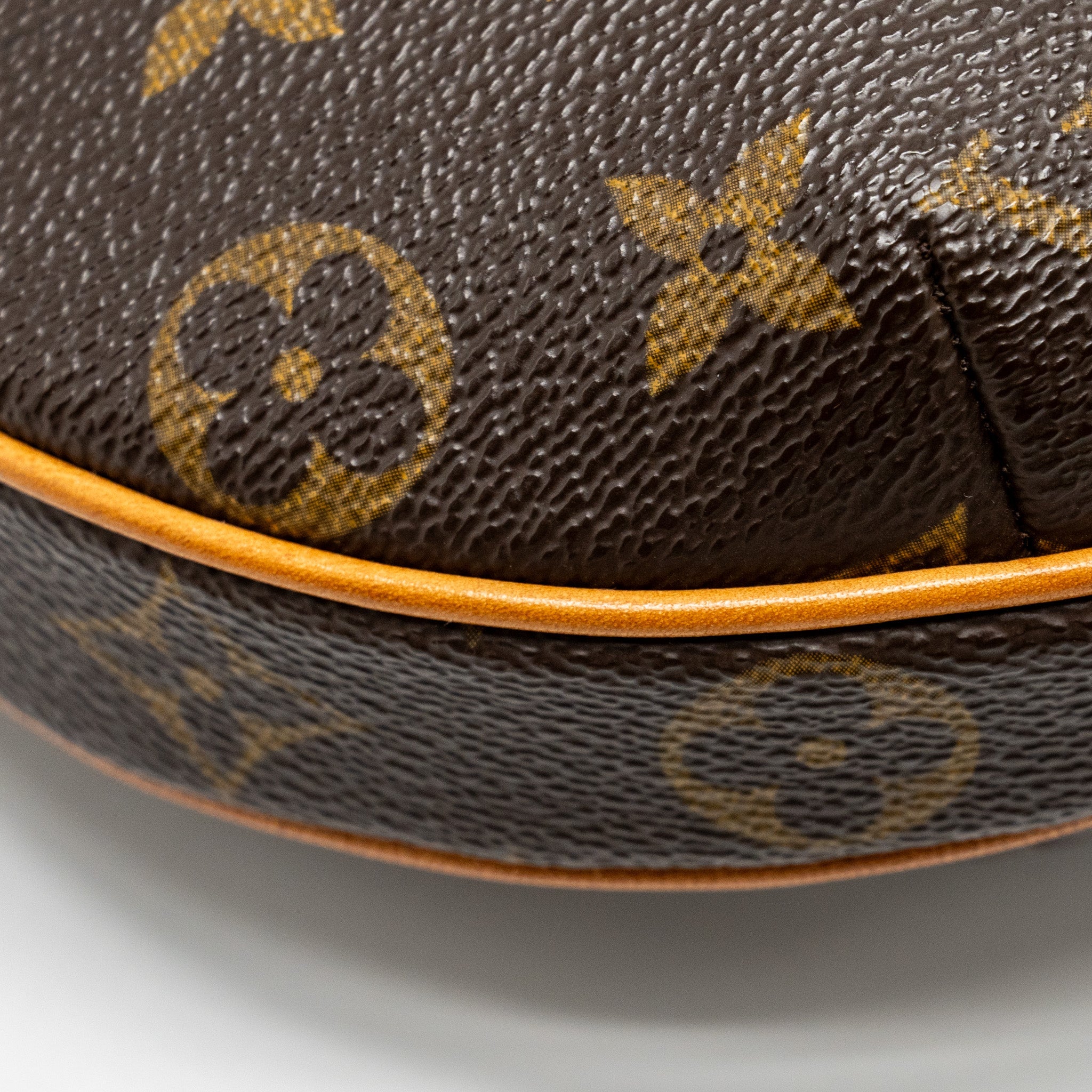 AAA Replica Louis Vuitton LV CROISSANT BAG MONOGRAM CANVAS GHW