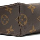 AAA Replica Louis Vuitton LV TOILETRY POCHETTE 26 MONOGRAM CANVAS GHW