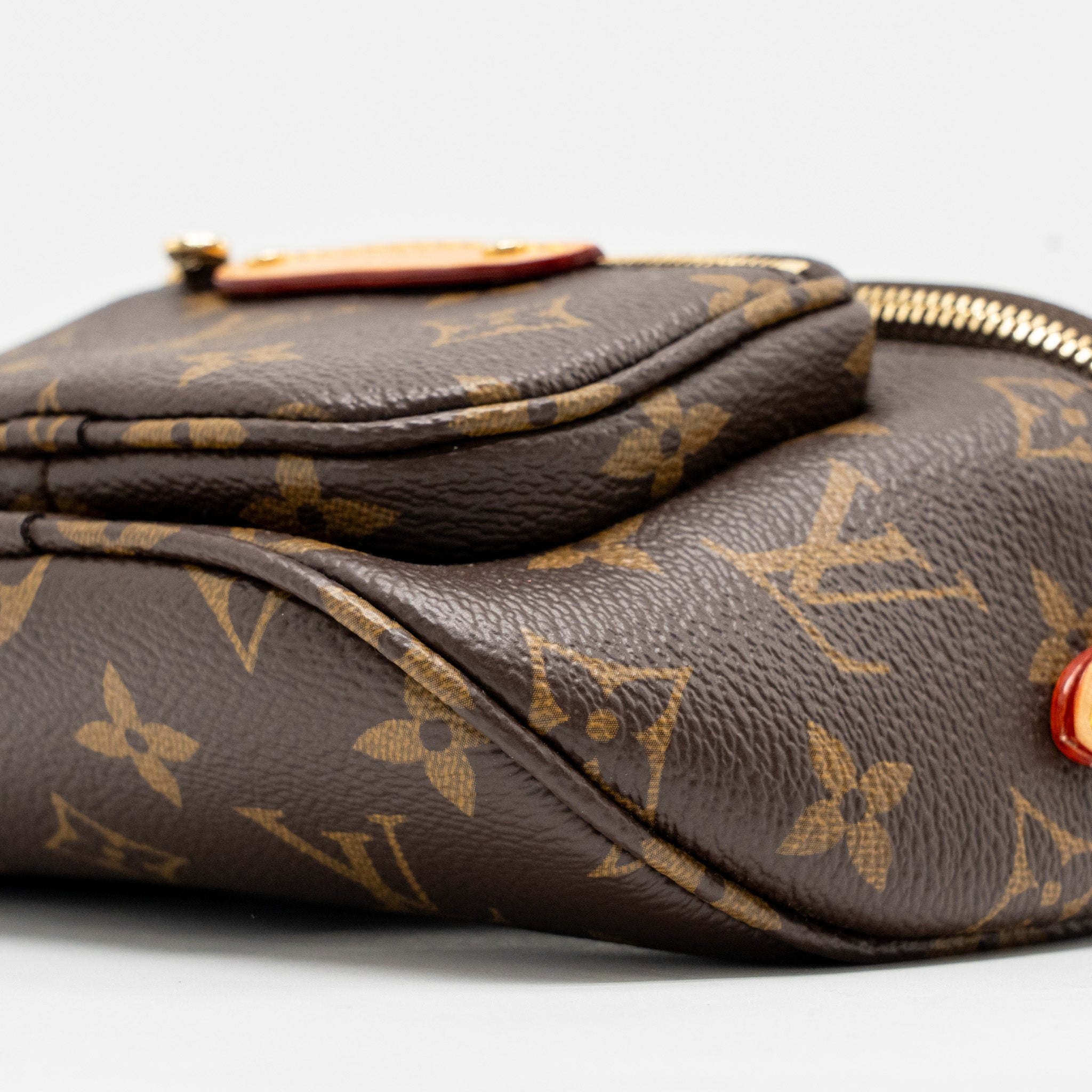 AAA Replica Louis Vuitton LV MINI BUMBAG MONOGRAM CANVAS GHW