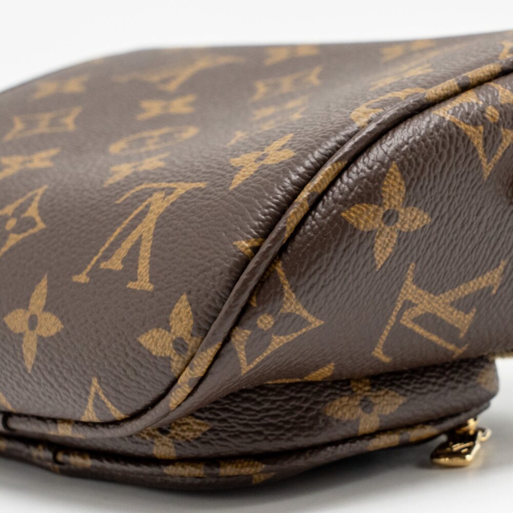 AAA Replica Louis Vuitton LV MINI BUMBAG MONOGRAM CANVAS GHW