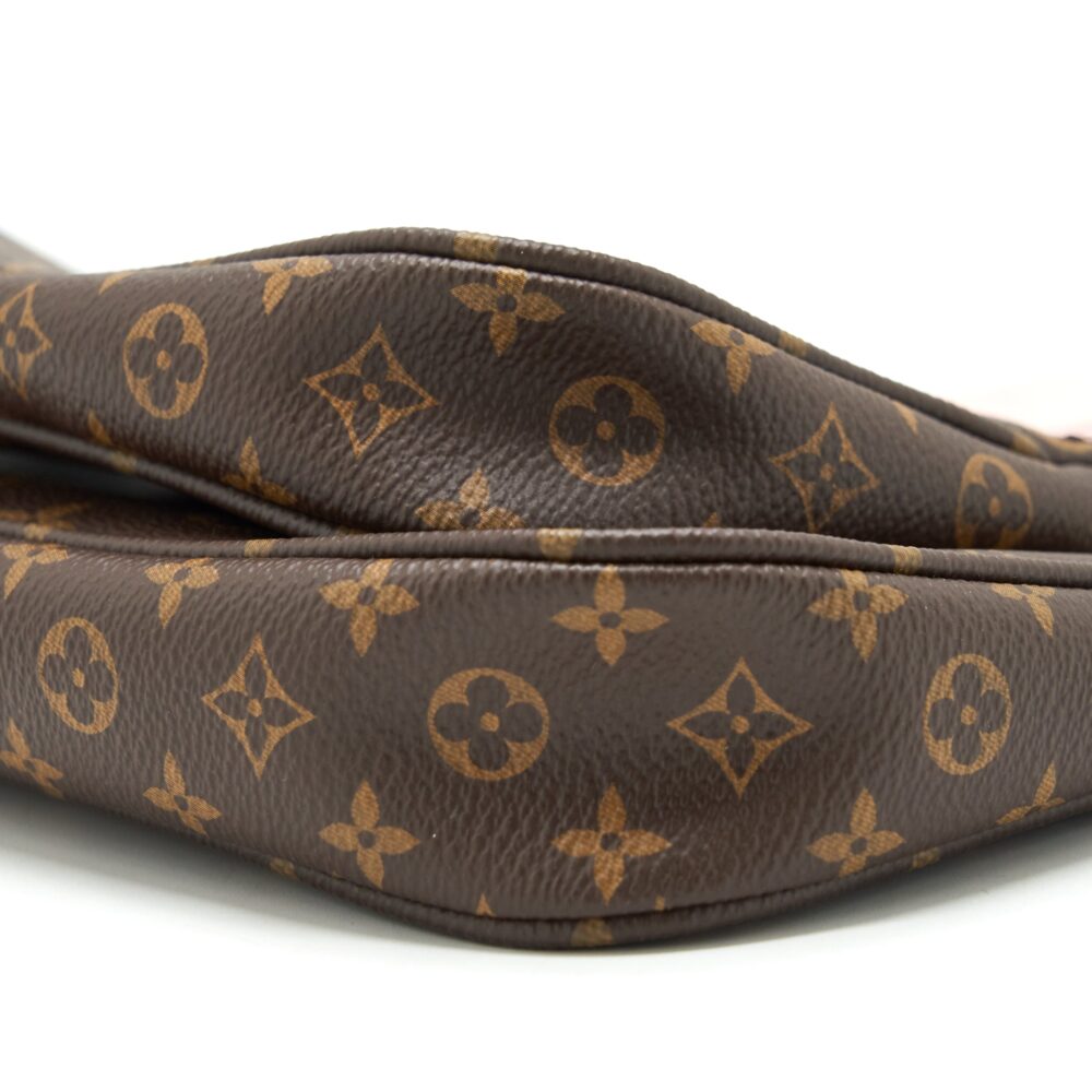 AAA Replica Louis Vuitton LV MULTI POCHETTE ACCESSORIES MONOGRAM CANVAS WITH ROSE CLAIR STRAP GHW