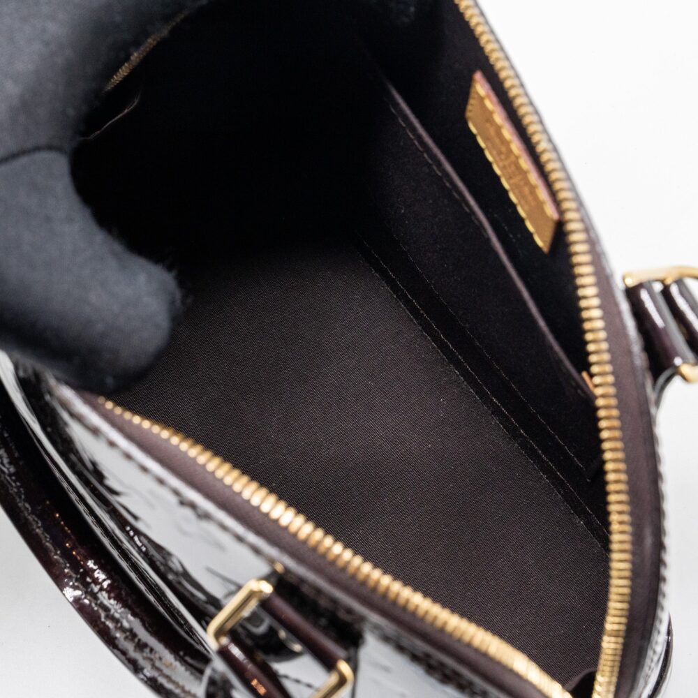 AAA Replica Louis Vuitton LV ALMA BB PATENT AMARANTE GHW