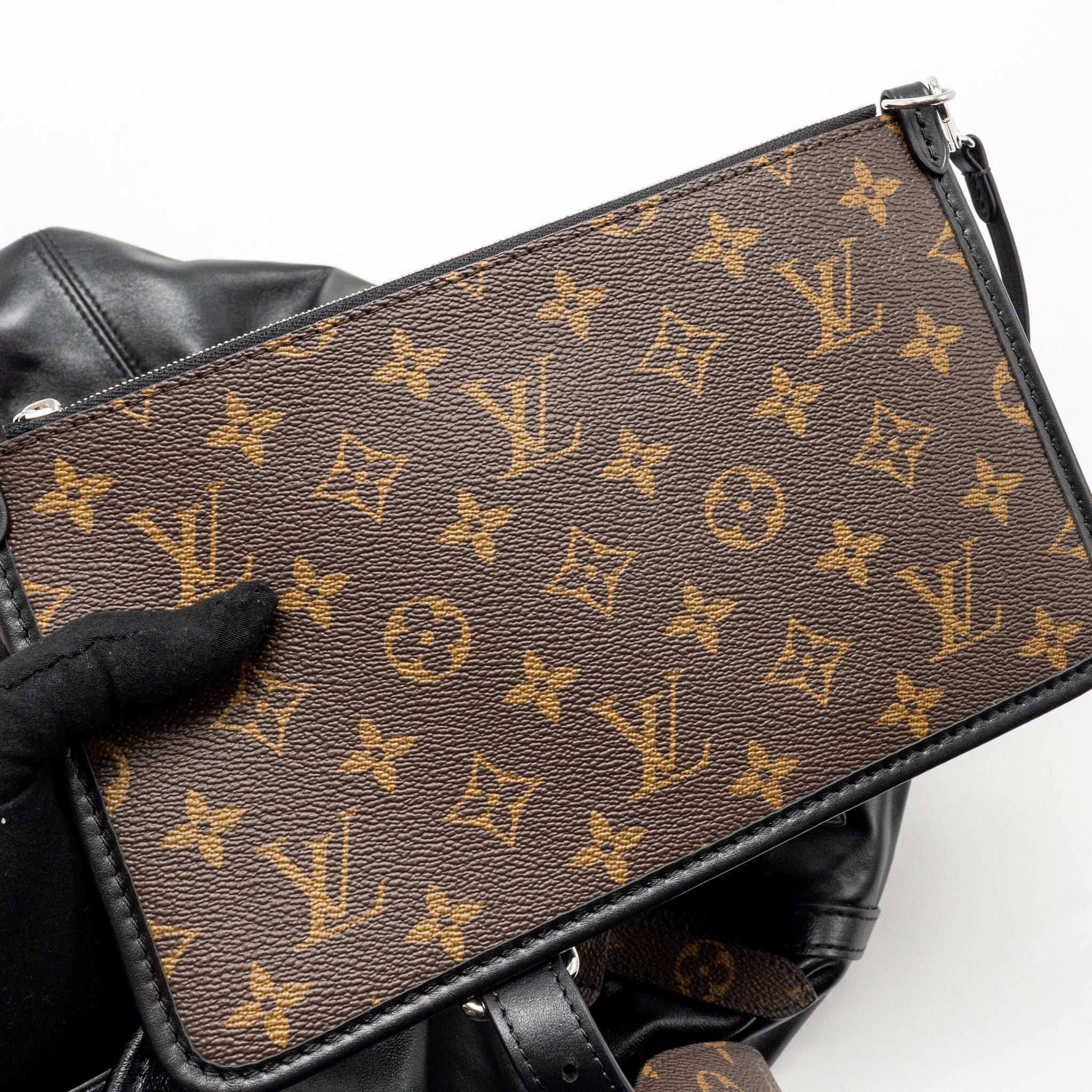 AAA Replica Louis Vuitton LV CARRYALL VIBE MM LAMBSKIN/MONOGRAM CANVAS BLACK SHW