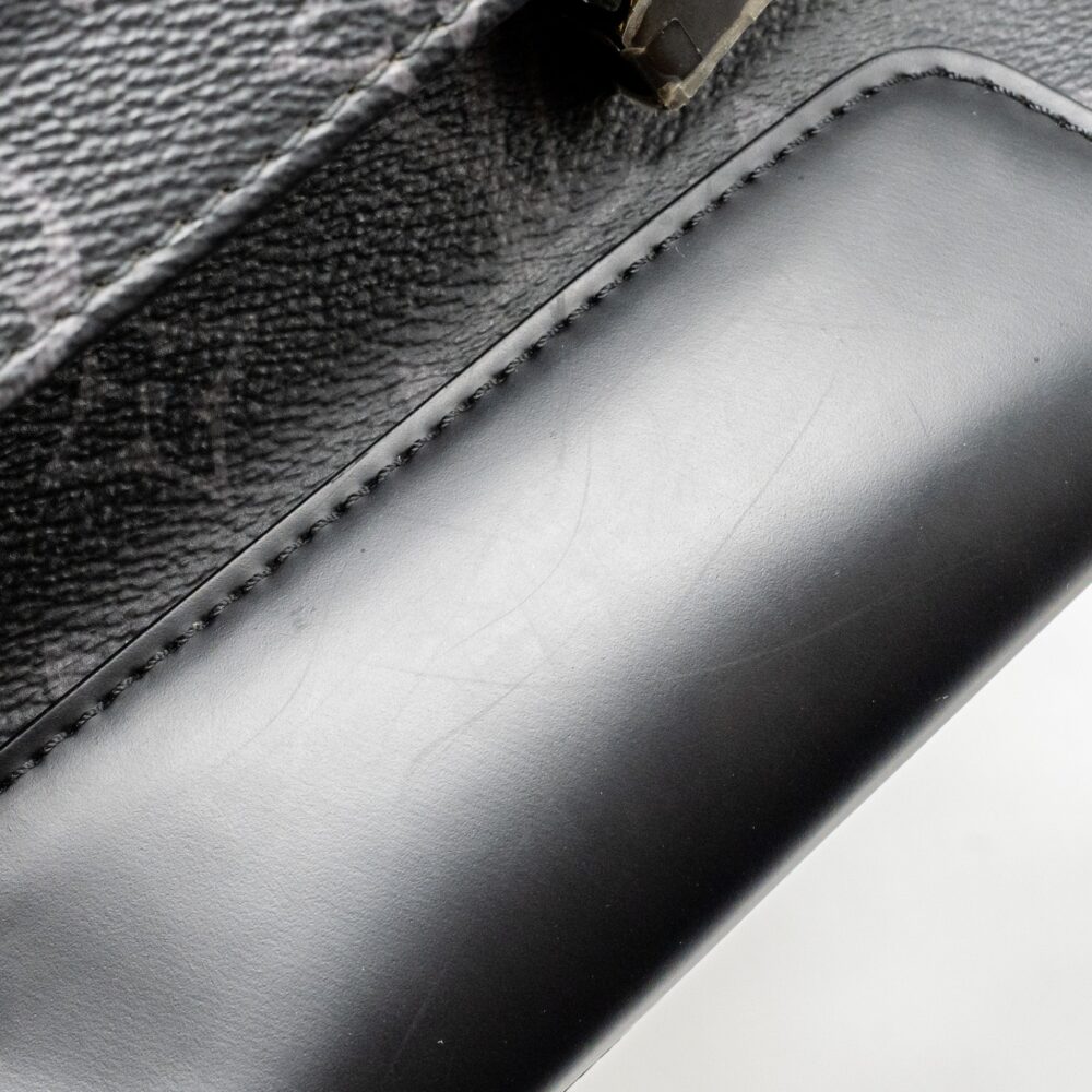AAA Replica Louis Vuitton LV MESSENGER VOYAGER PM MONOGRAM CANVAS BLACK SHW