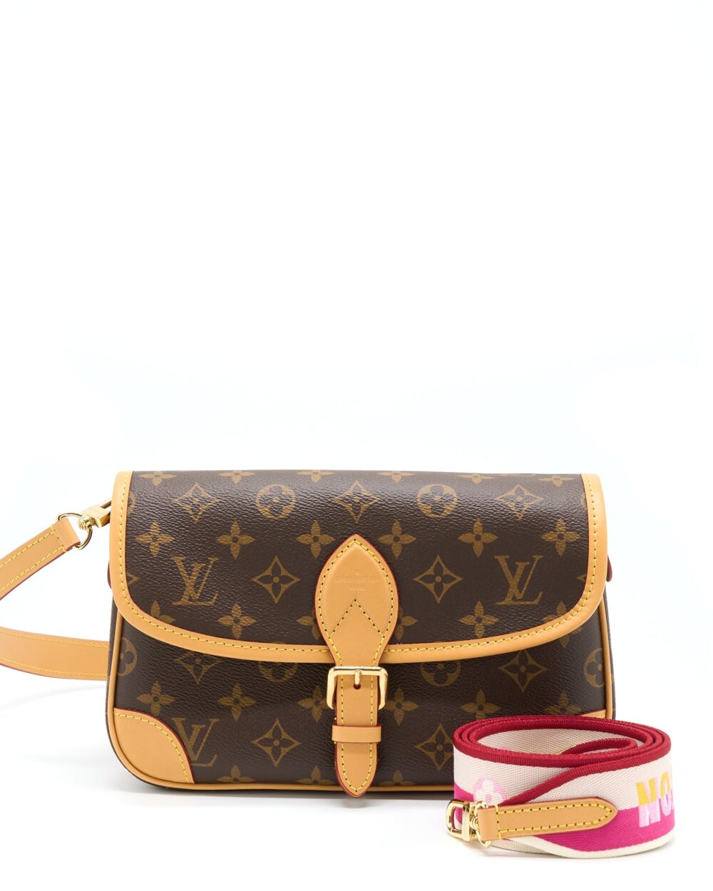 AAA Replica Louis Vuitton LV DIANE MONOGRAM CANVAS FUCHSIA GHW