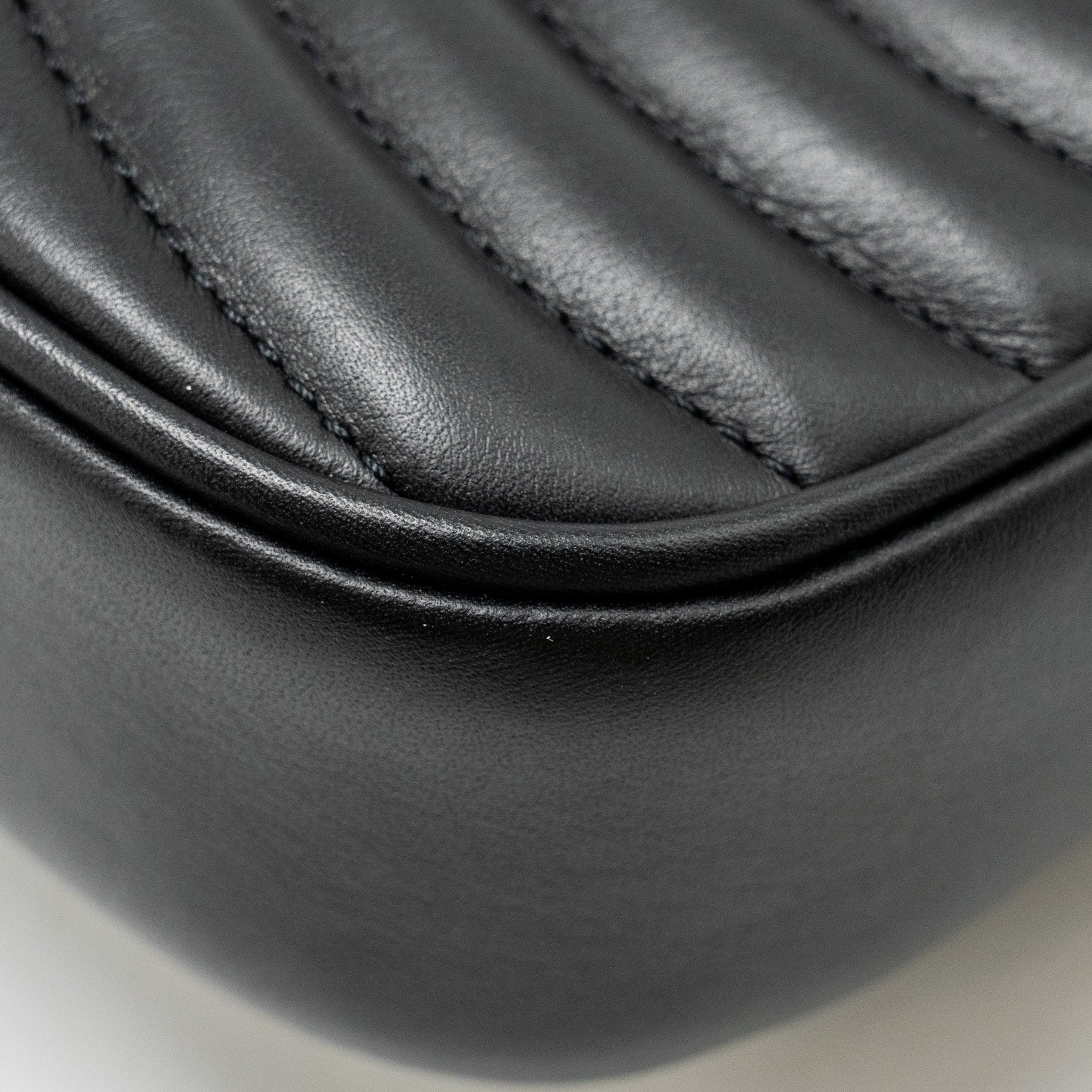 AAA Replica Louis Vuitton LV NEW WAVE MULTI POCHETTE CALFSKIN BLACK GHW