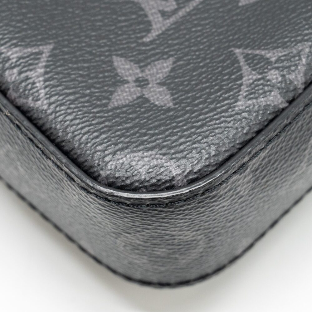 AAA Replica Louis Vuitton LV TRIO MESSANGER MONOGRAM ECLIPSE CANVAS BLACK/GREY WITH BLACK HARDWARE