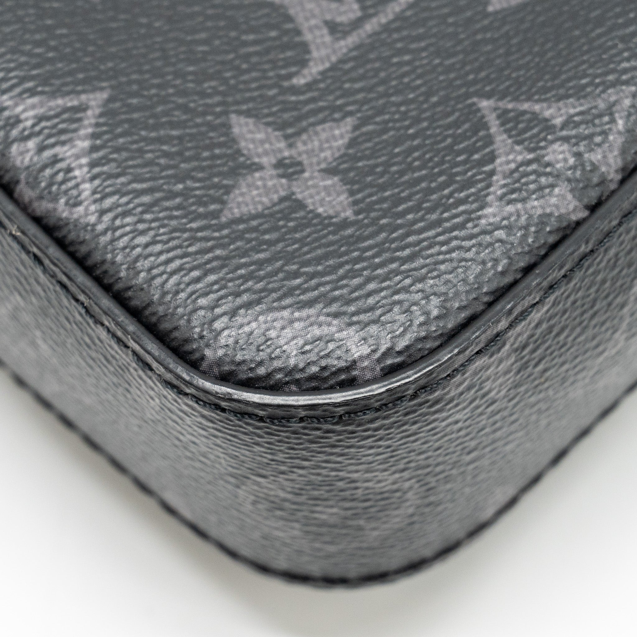 AAA Replica Louis Vuitton LV TRIO MESSANGER MONOGRAM ECLIPSE CANVAS BLACK/GREY WITH BLACK HARDWARE