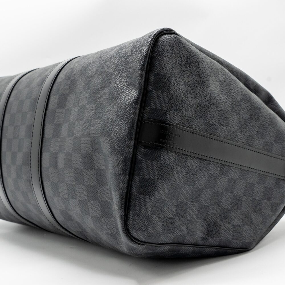 AAA Replica Louis Vuitton LV KEEPALL BANDOULIERE 45 DAMIER GRAPHITE CANVAS BLACK SHW