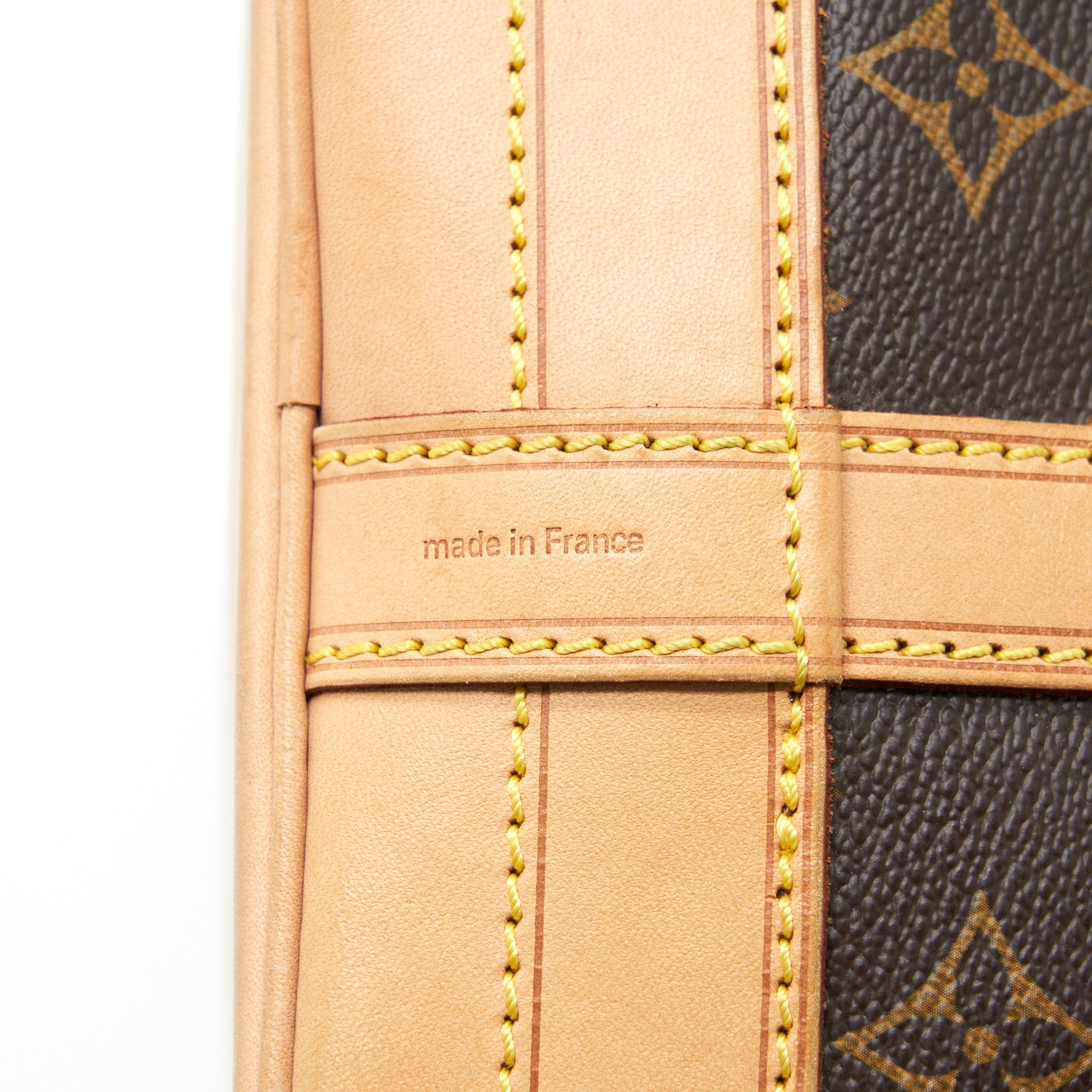 AAA Replica Louis Vuitton LV NEO NOE GM MONOGRAM CANVAS YEAR 2011