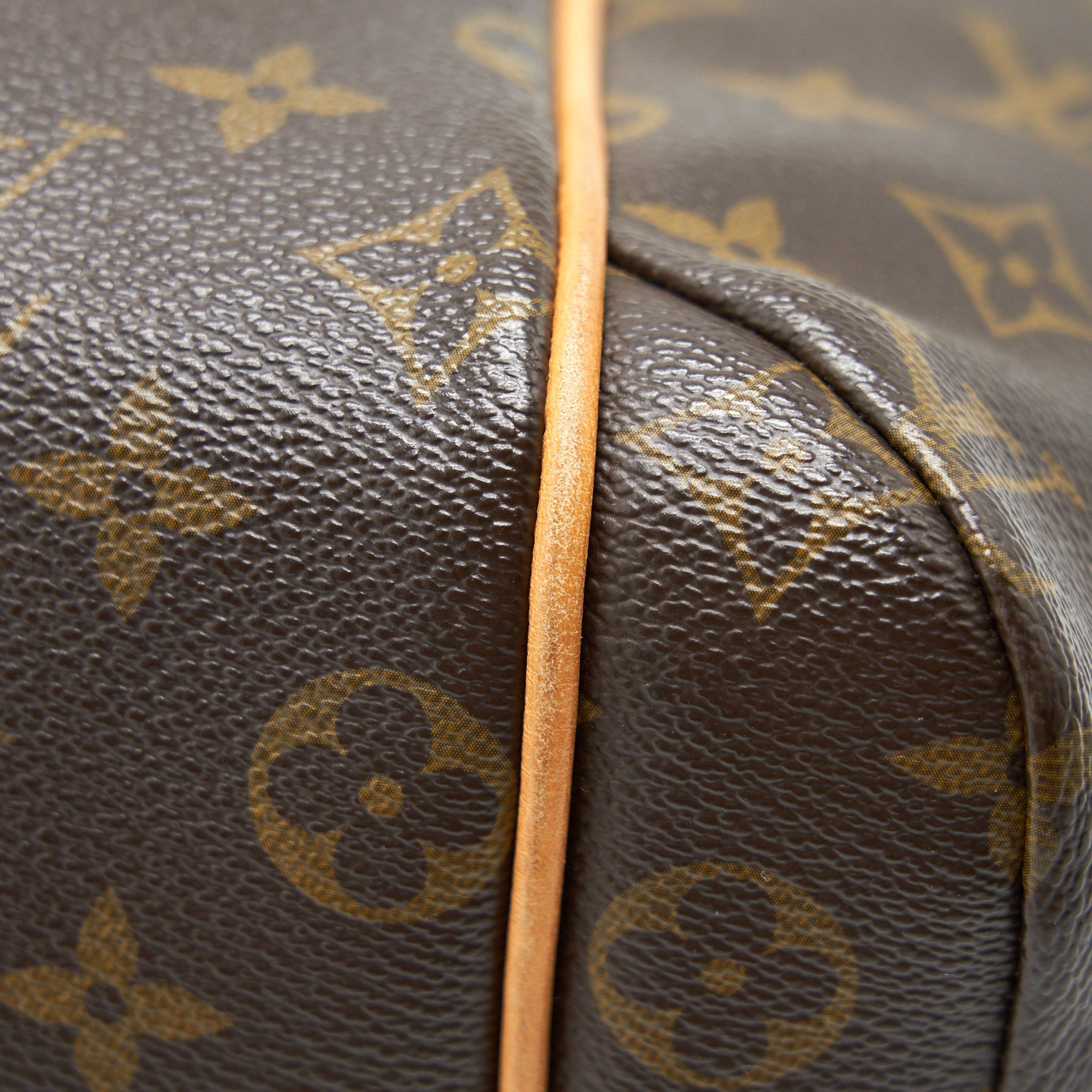 AAA Replica Louis Vuitton LV MONOGRAM CANVAS TOTALLY MM