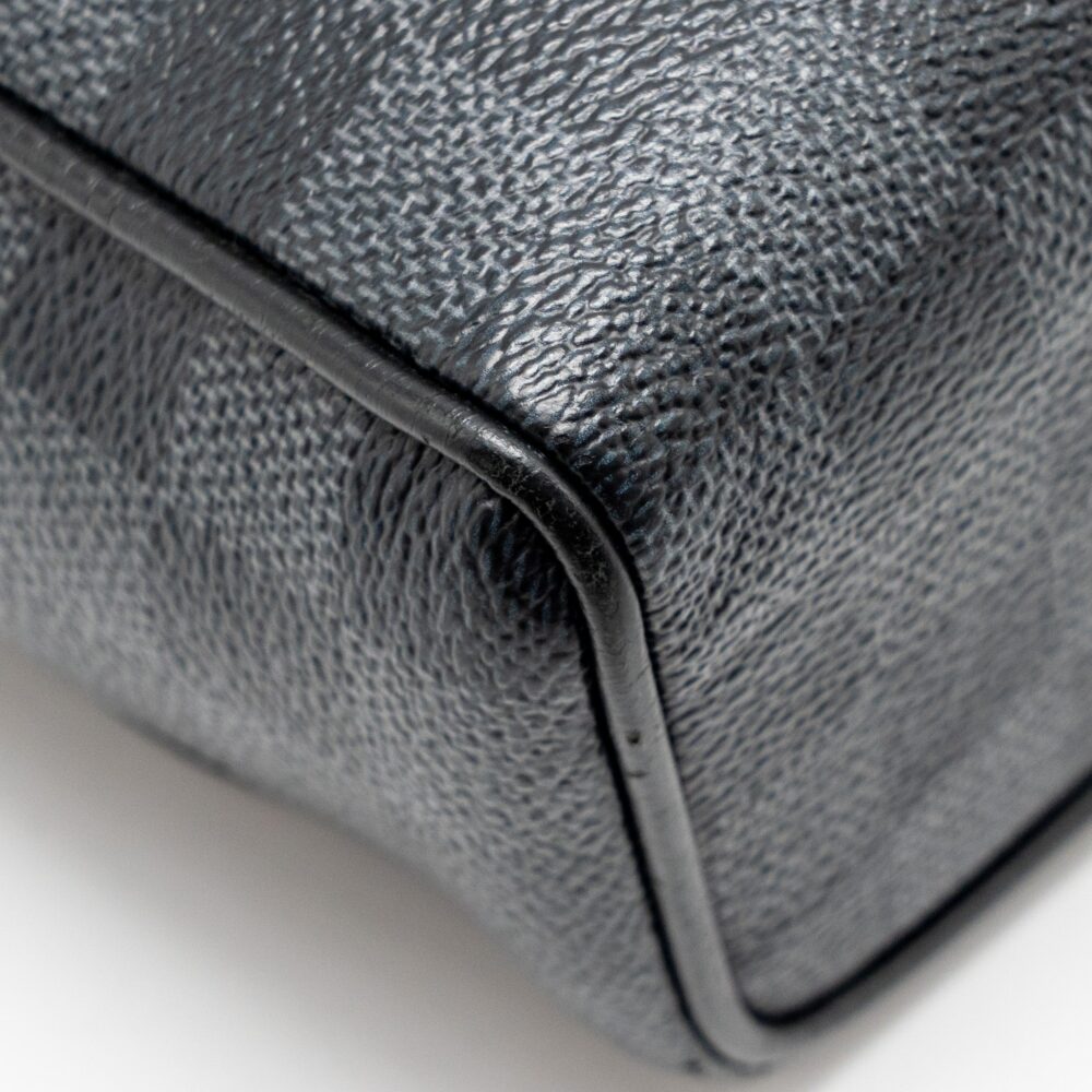 AAA Replica Louis Vuitton LV WORLD MAP DISTRICT MESSENGER BAG DAMIER GRAPHITE CANVAS SHW