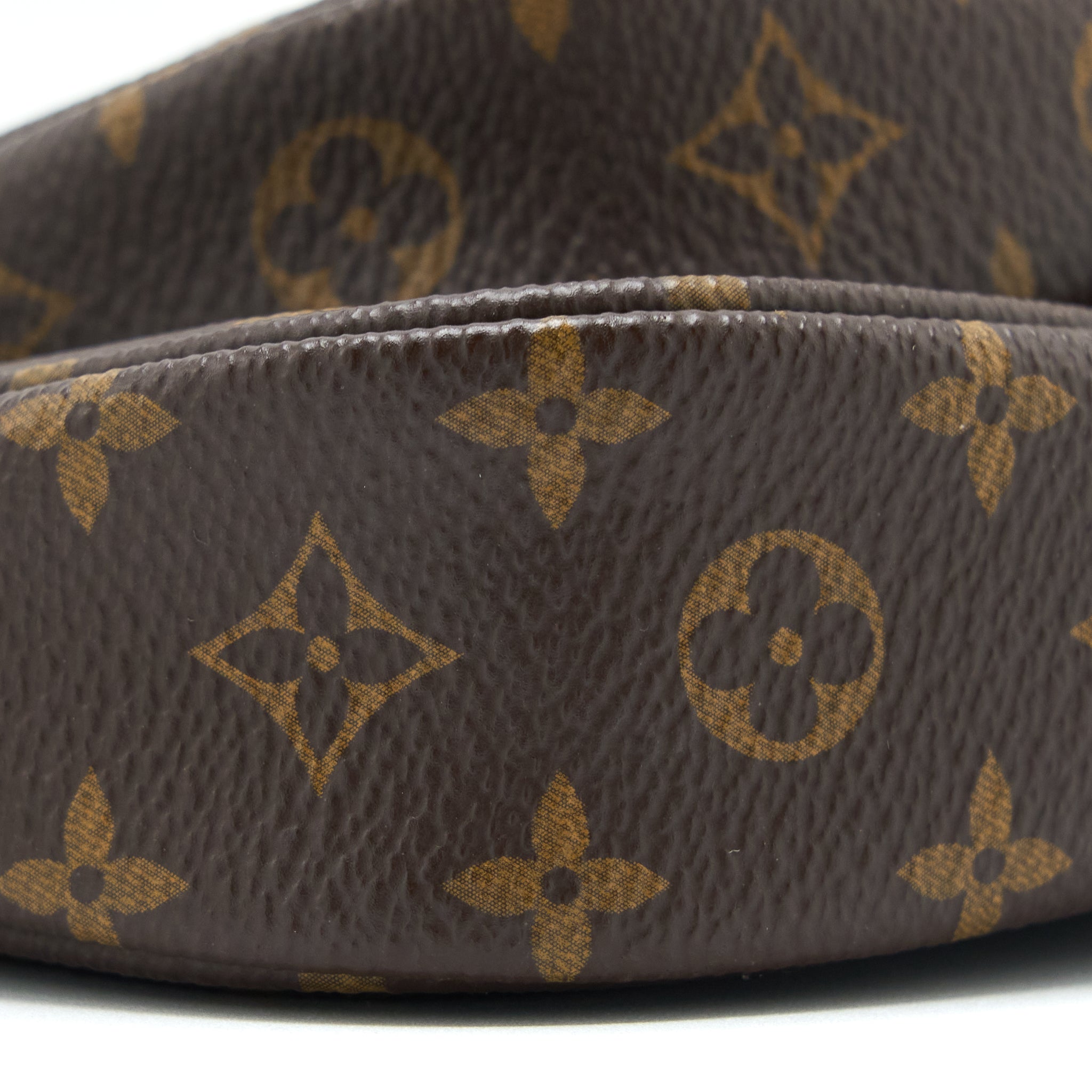 AAA Replica Louis Vuitton LV MULTI POCHETTE LIMITED EDITION MONOGRAM CANVAS MULTICOLOUR GHW