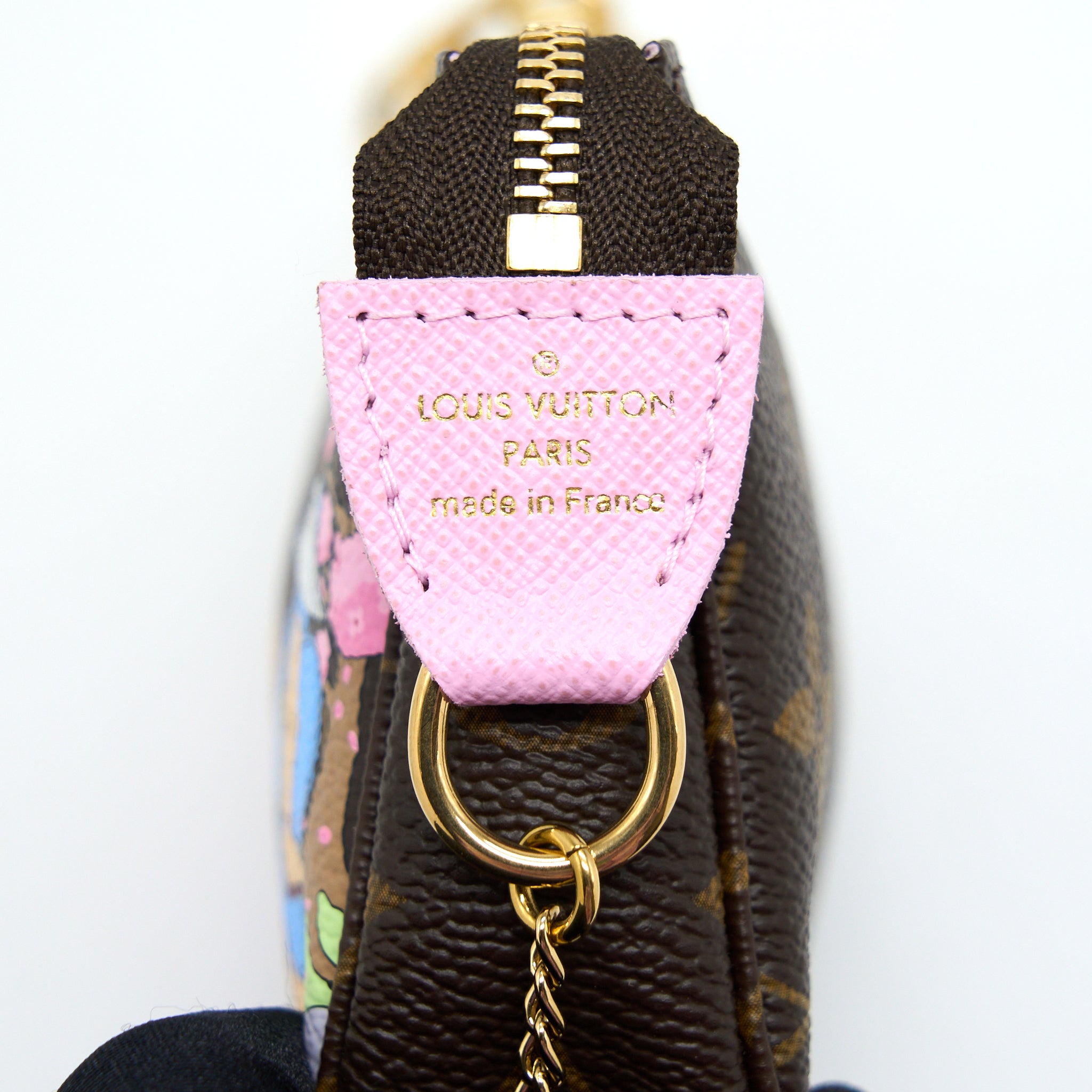 AAA Replica Louis Vuitton LV MINI POCHETTE LIMITED EDITION MONOGRAM CANVAS / PINK GHW