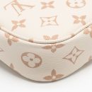 AAA Replica Louis Vuitton LV IVY WALLET ON CHAIN MONOGRAM DUNE CANVAS BEIGE/CREAM GHW