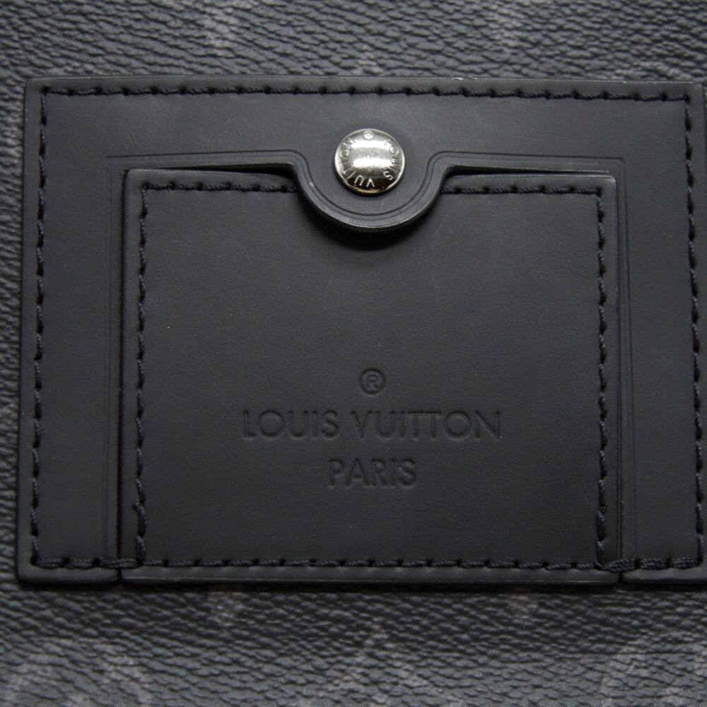 AAA Replica Louis Vuitton LV ECLIPSE VOYAGER MESSENGER BAG MONOGRAM CANVAS BLACK YEAR 2020