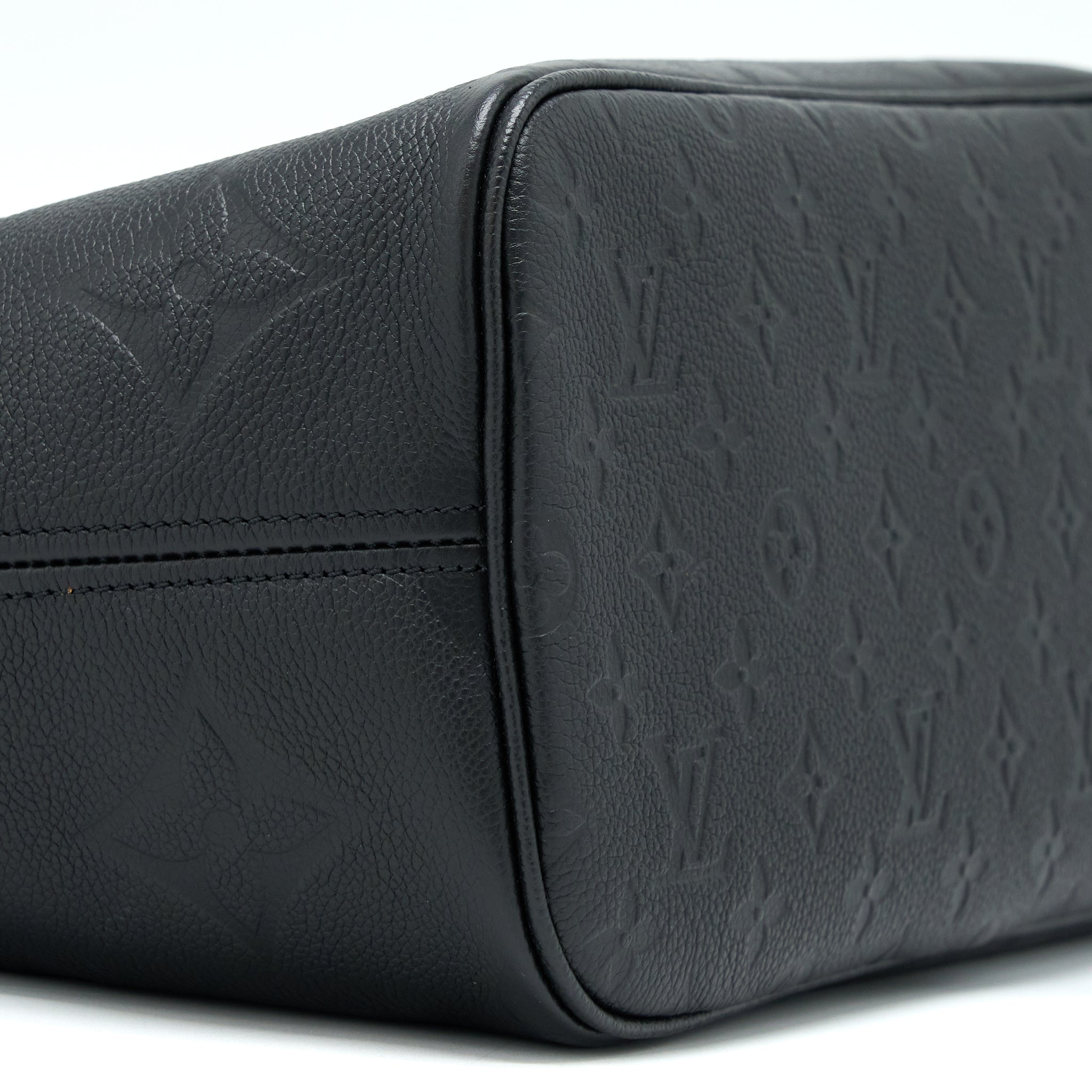 AAA Replica Louis Vuitton LV NEVERFULL MM MONOGRAM EMPREINTE BLACK GHW
