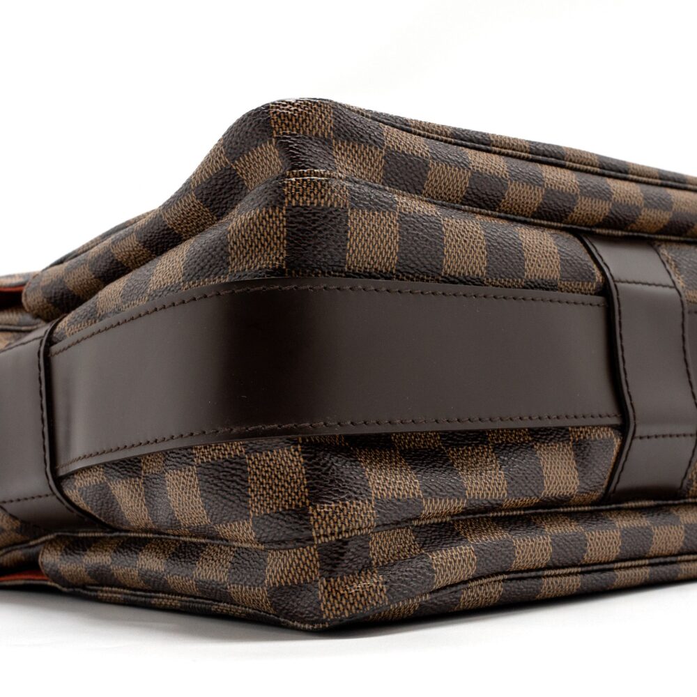 AAA Replica Louis Vuitton LV MESSENGER CROSSBODY BAG DAMIER EBENE GHW