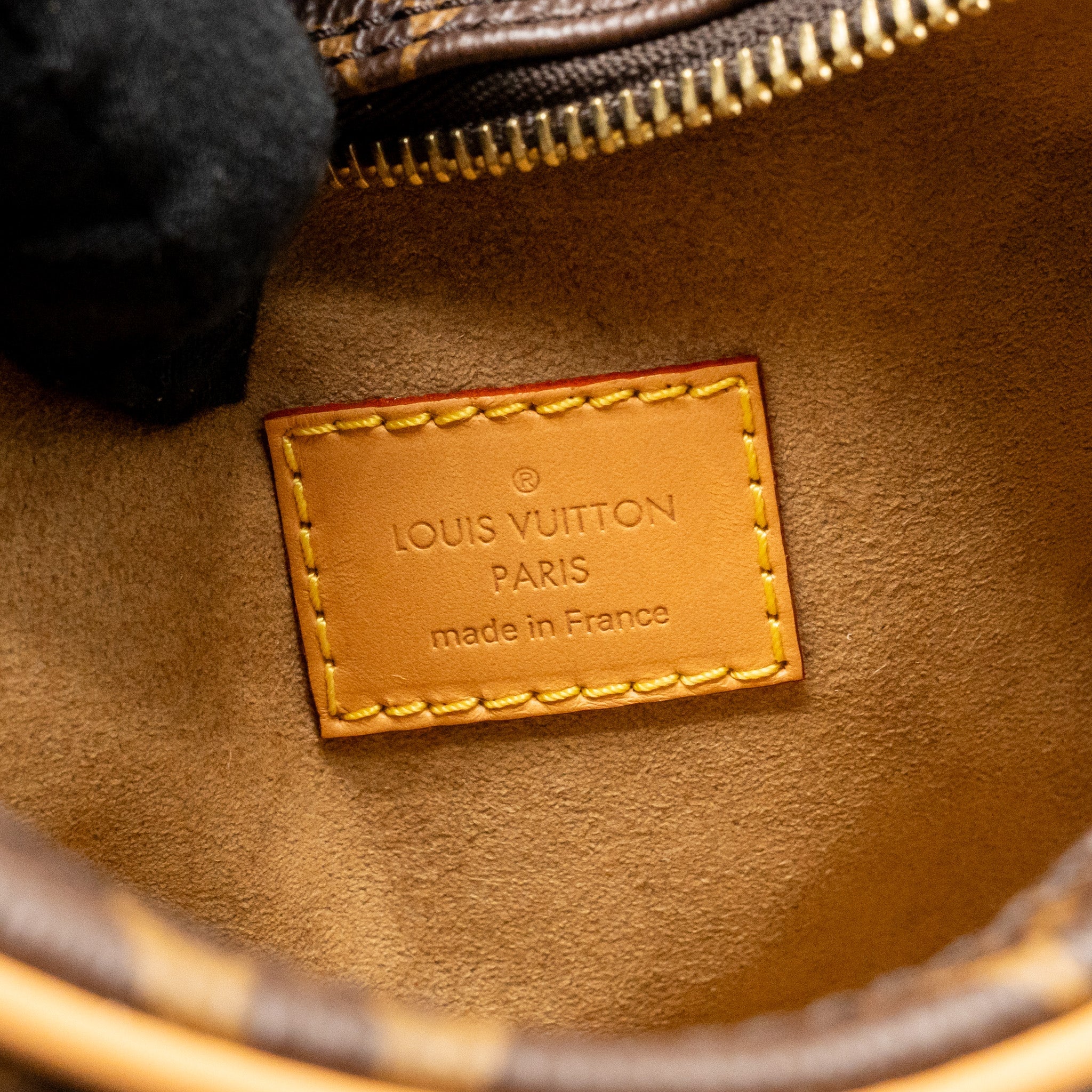 AAA Replica Louis Vuitton LV LOOP BAG MONOGRAM CANVAS GHW