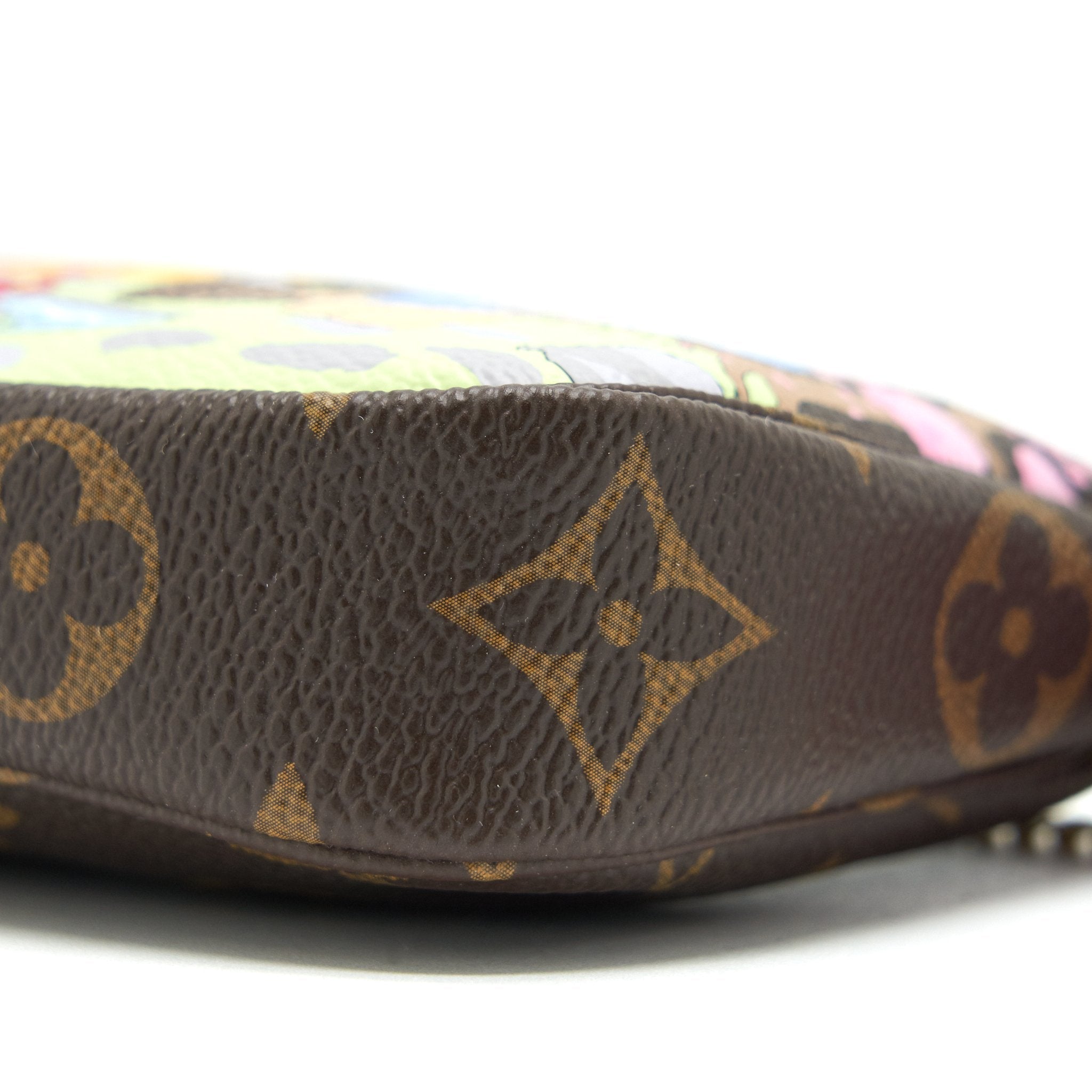 AAA Replica Louis Vuitton LV MINI POCHETTE CHRISTMAS LIMITED 2021