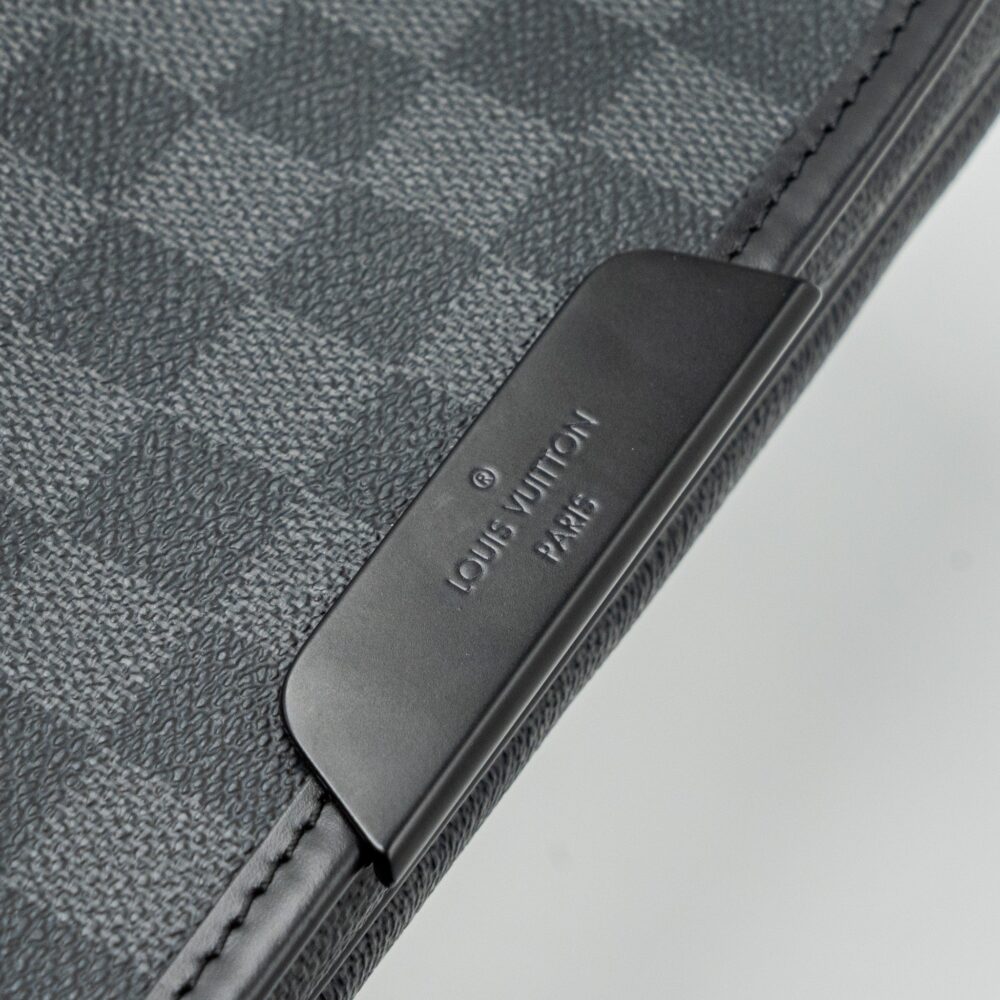 AAA Replica Louis Vuitton LV LARGE MESSANGER BAG DAMIER GRAPHITE CANVAS SHW