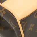 AAA Replica Louis Vuitton LV BEVERLY MM SHOULDER BAG MONOGRAM CANVAS AND LEATHER GHW