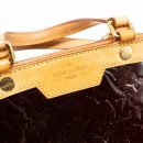 AAA Replica Louis Vuitton LV VERNIS BREA MM BAG MONOGRAM PATENT AMARANTE GHW