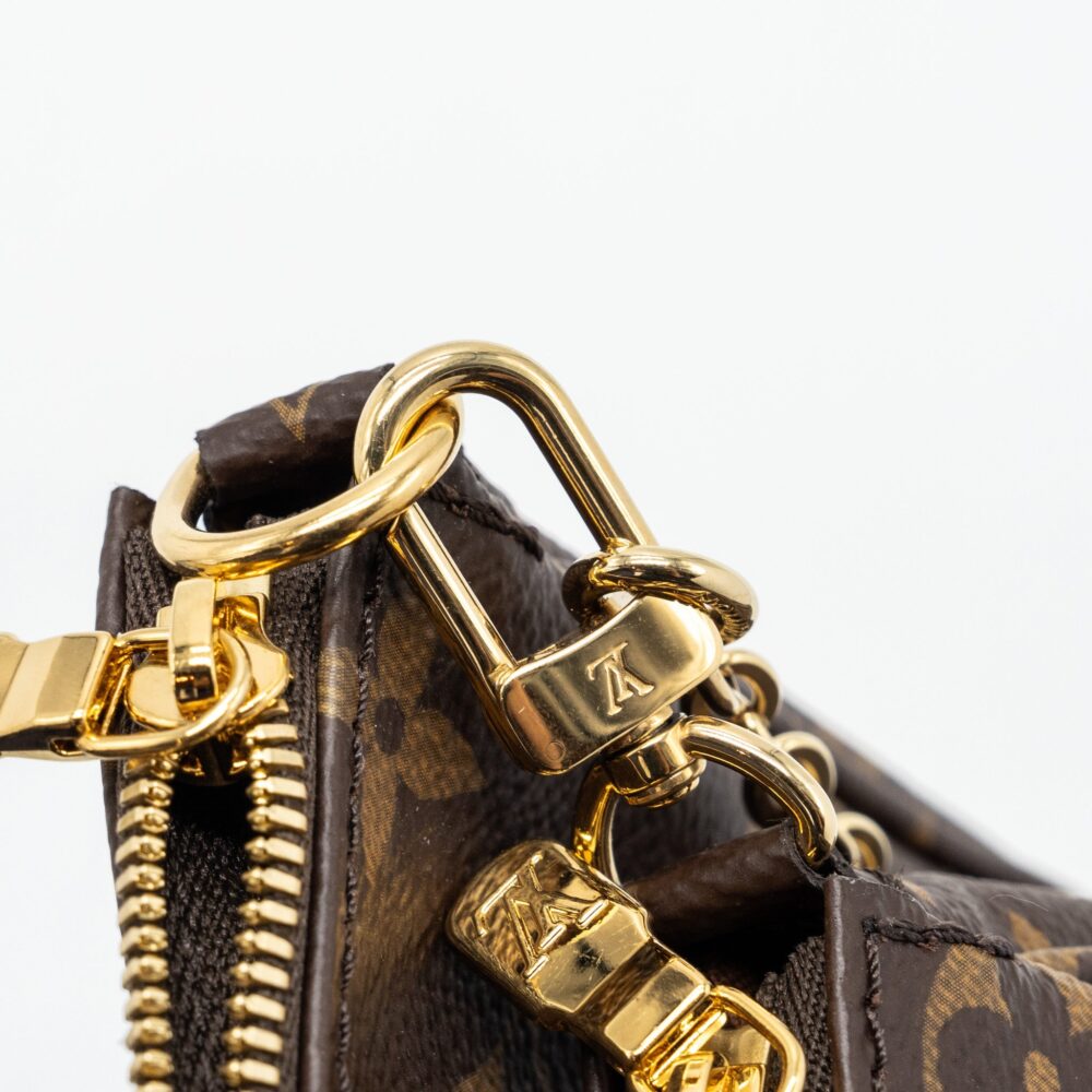 AAA Replica Louis Vuitton LV MULTI POCHETTE MONOGRAM CANVAS KHAKI STRAP GHW