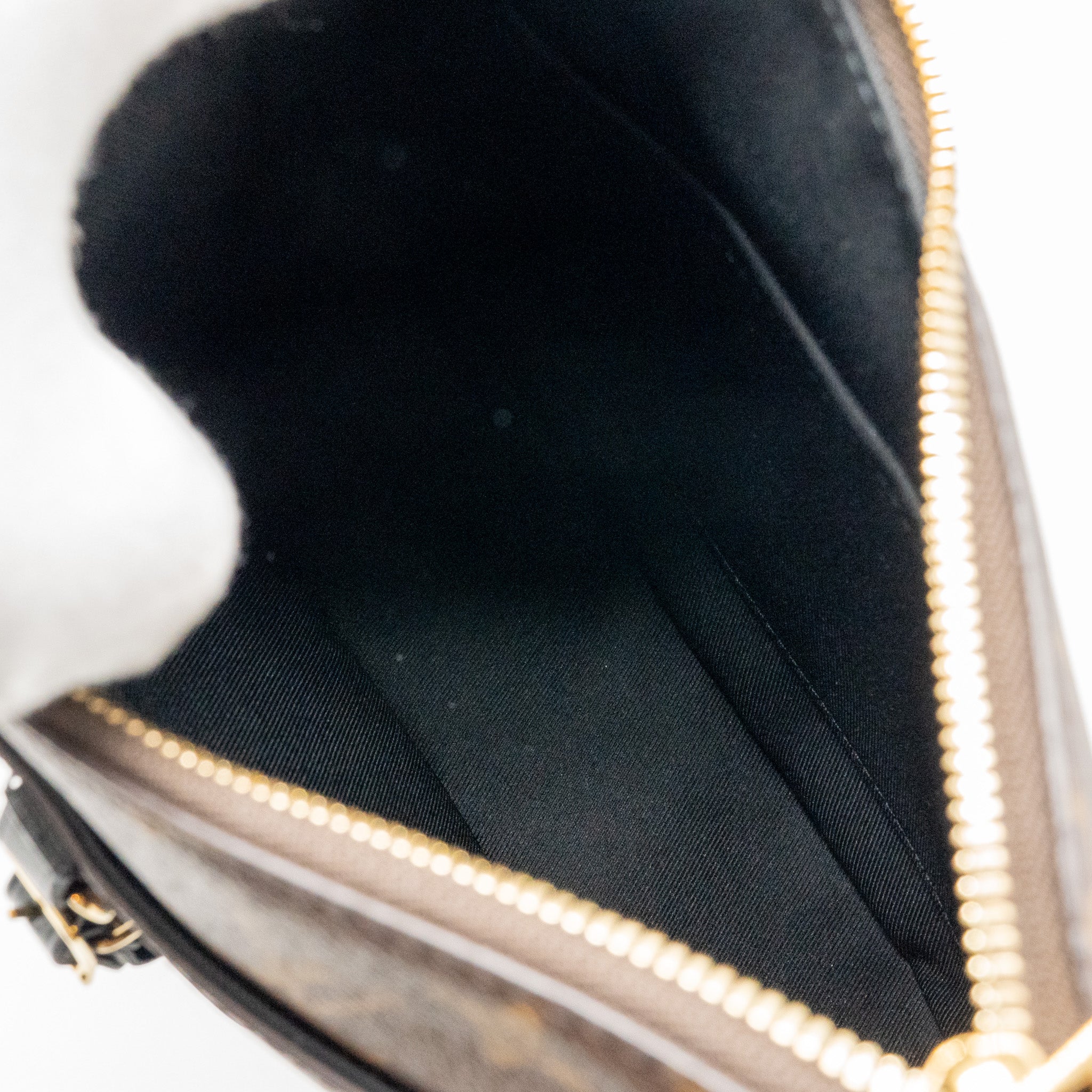 AAA Replica Louis Vuitton LV ODEON PM BAG MONOGRAM CANVAS BLACK GHW