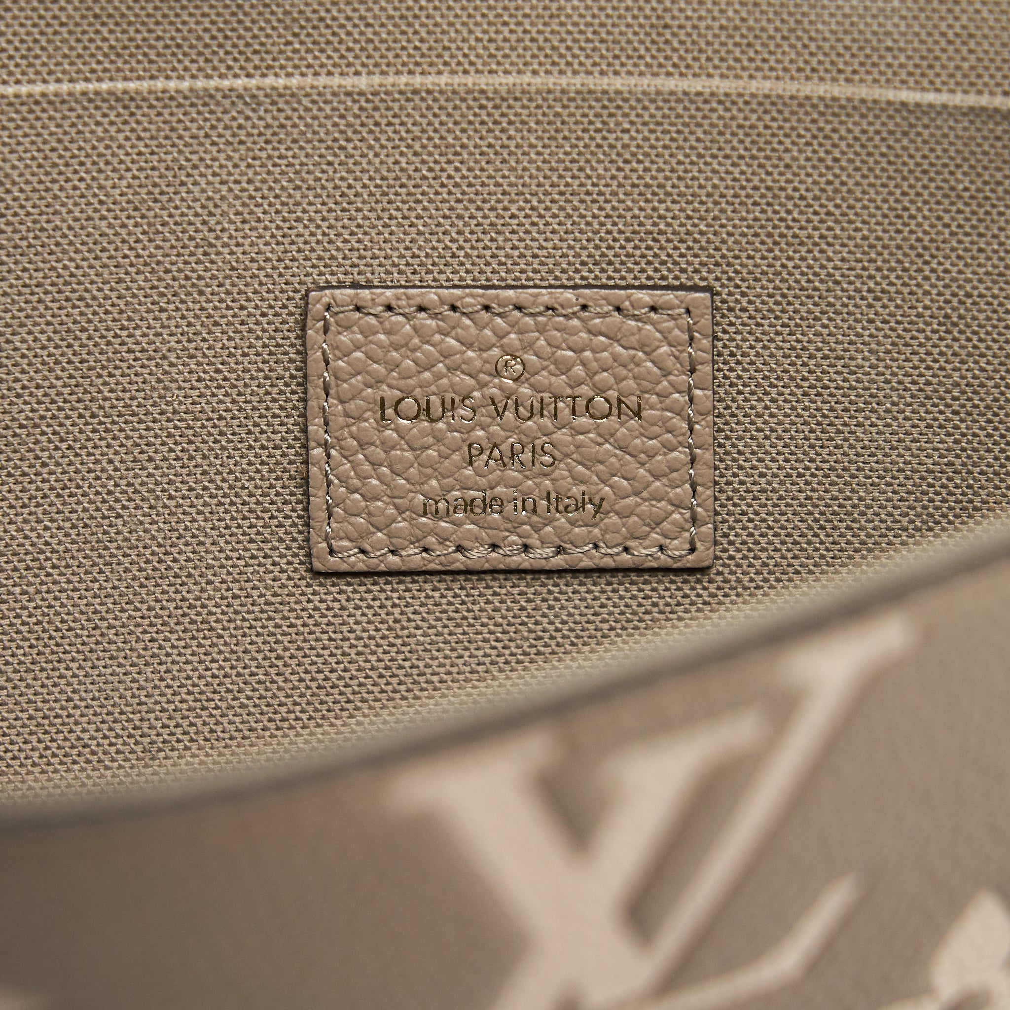 AAA Replica Louis Vuitton LV FELICIE POCHETTE TOURTERELLE/CREME GHW