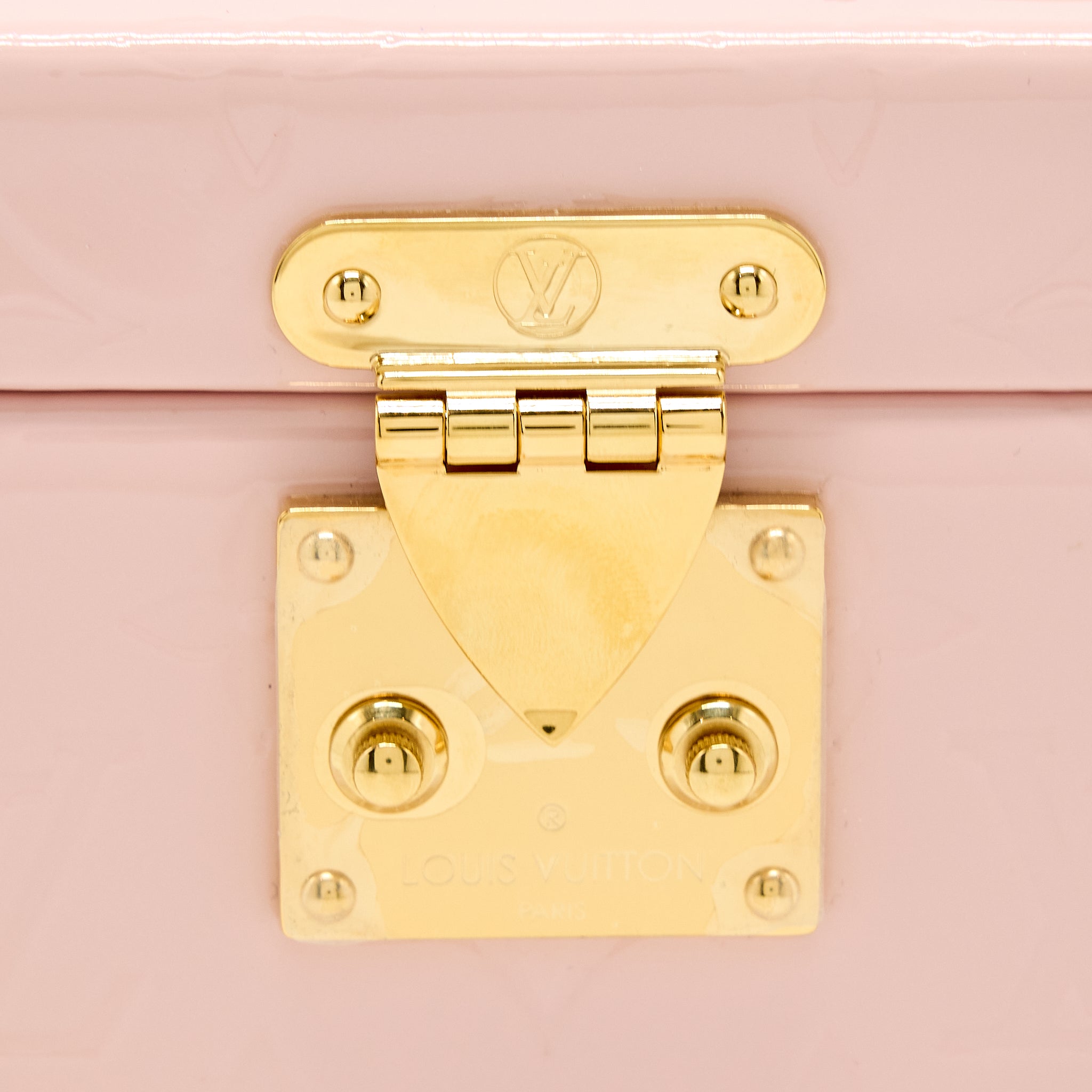 AAA Replica Louis Vuitton LV BLEECKER BOX BAG VERNIS PINK GHW