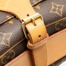 AAA Replica Louis Vuitton LV VINTAGE MESSENGER CROSSBODY BAG MONOGRAM CANVAS GHW