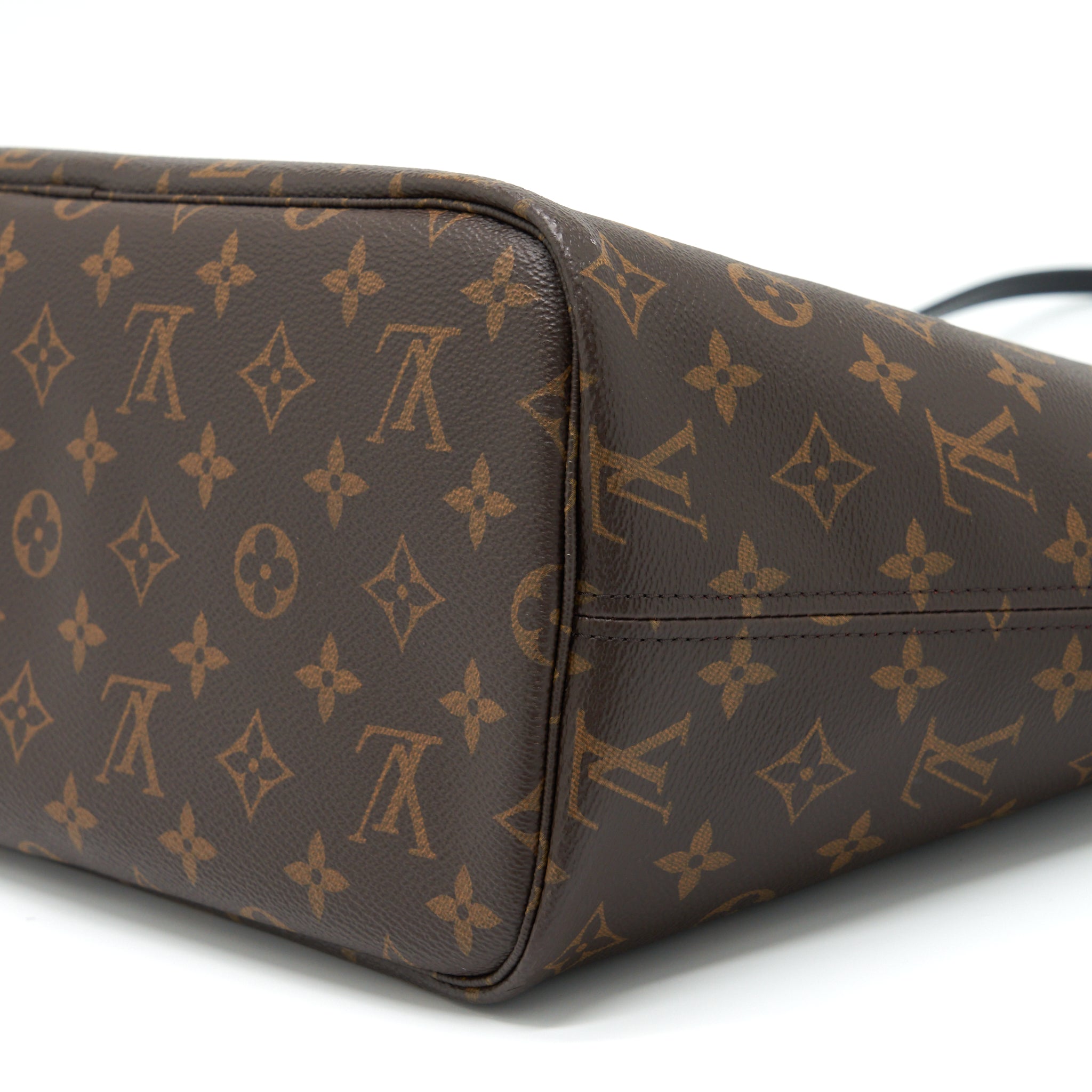 AAA Replica Louis Vuitton LV NEVERFULL MM WORLD TOUR MONOGRAM CANVAS LIMITED EDITION