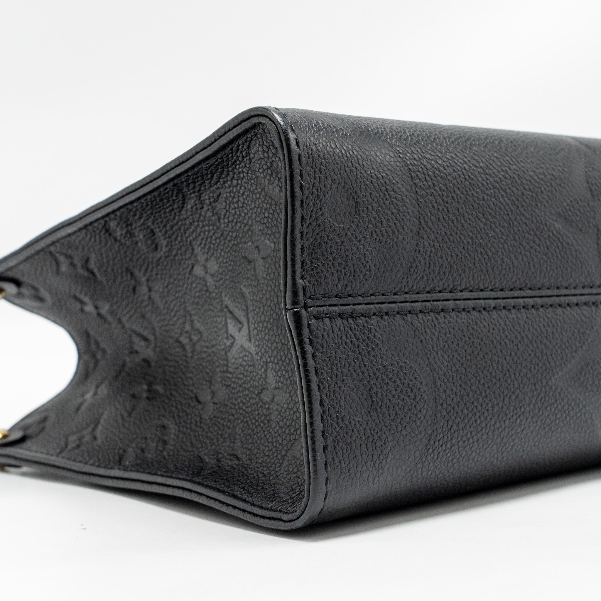 AAA Replica Louis Vuitton LV ONTHEGO PM MONOGRAM EMPREINTE LEATHER BLACK GHW
