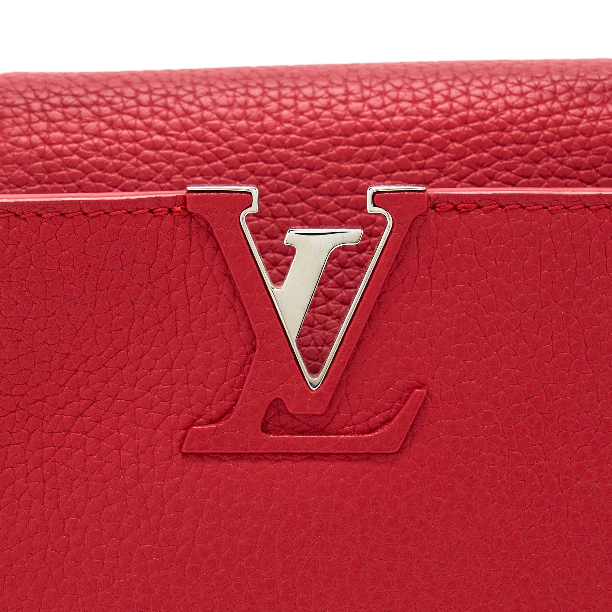 AAA Replica Louis Vuitton LV CAPUCINES BB TAURILLON RED GHW