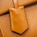 AAA Replica Louis Vuitton LV CLUNY MINI EPI GOLD MIEL SHW