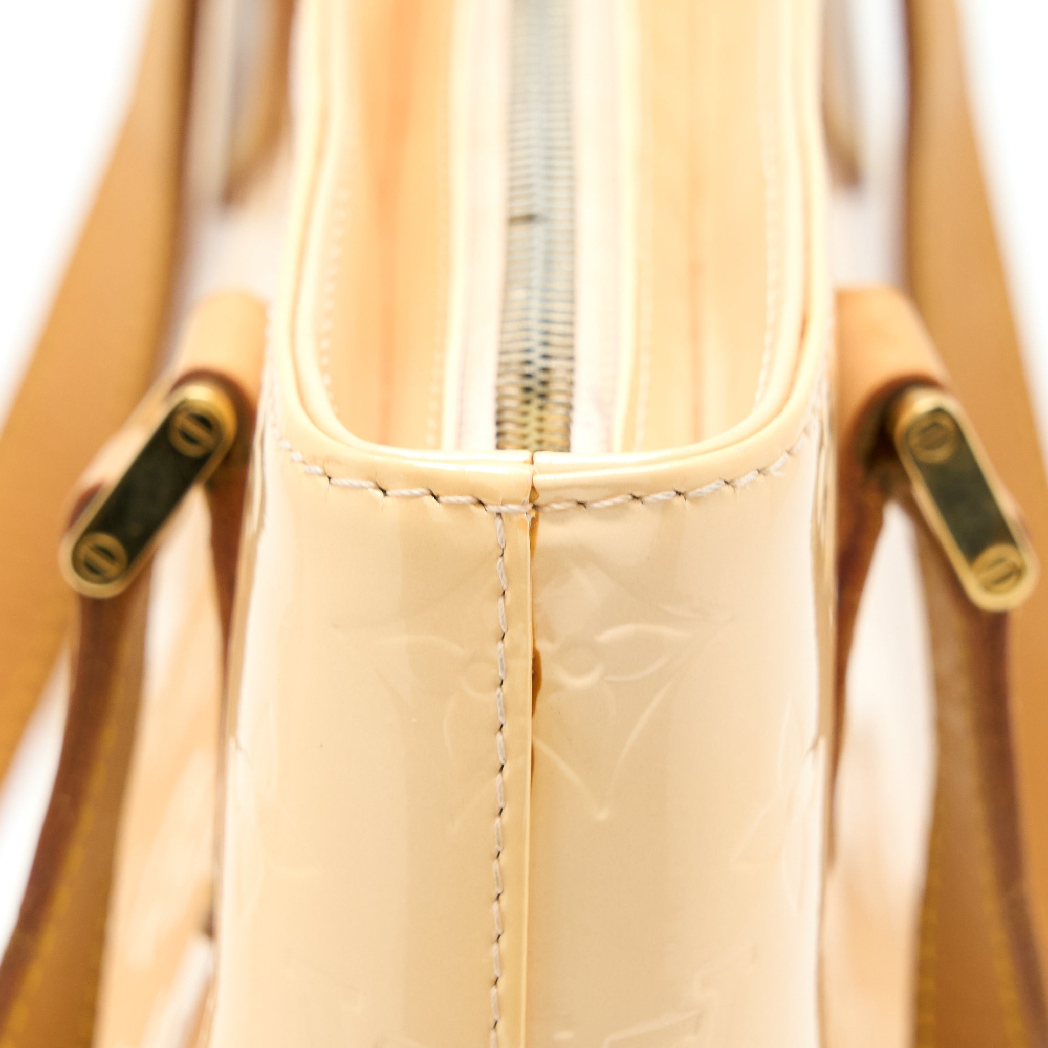 AAA Replica Louis Vuitton LV VINTAGE HUSTON TOTE VERNIS BEIGE GHW