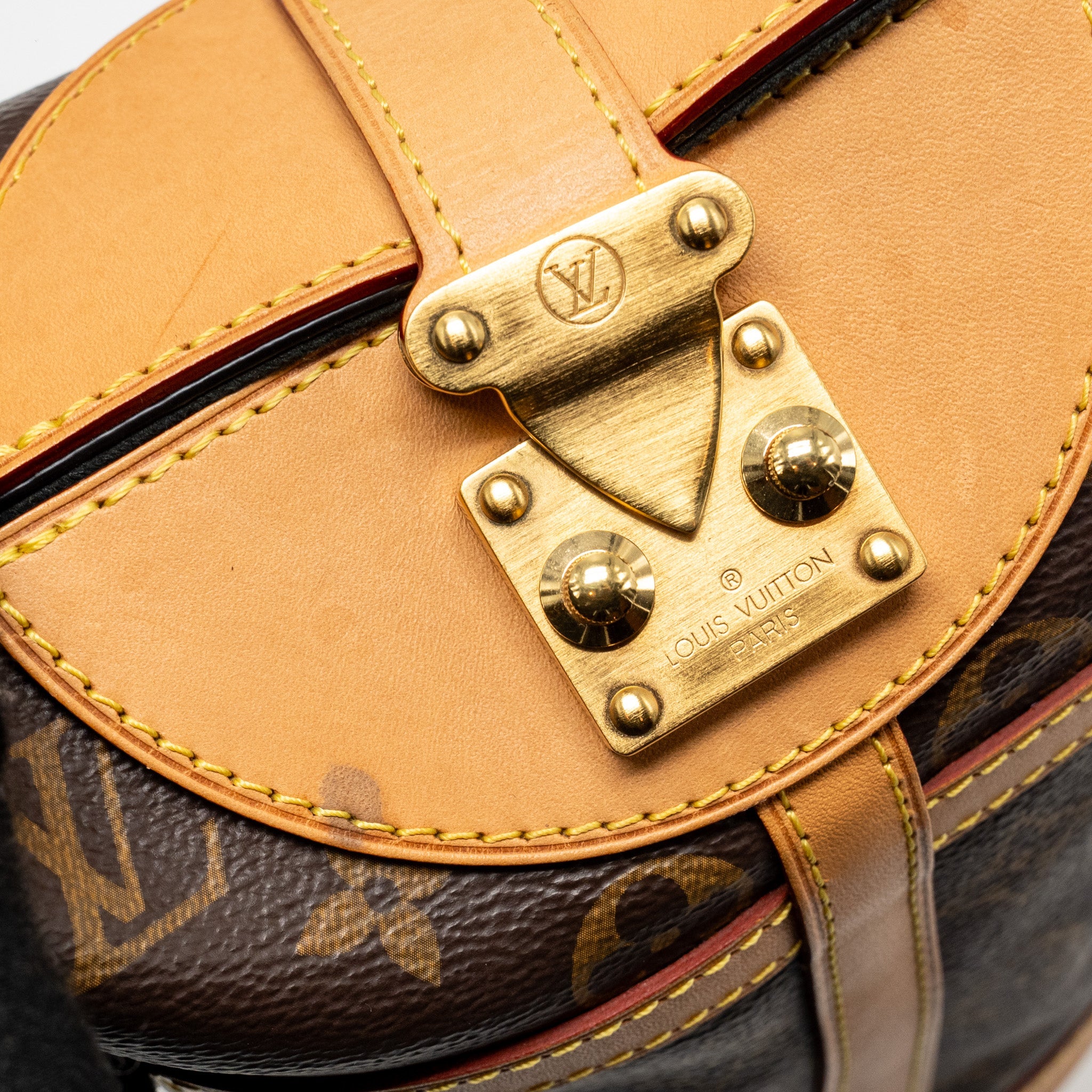 AAA Replica Louis Vuitton LV DUFFLE BAG MONOGRAM CANVAS GHW