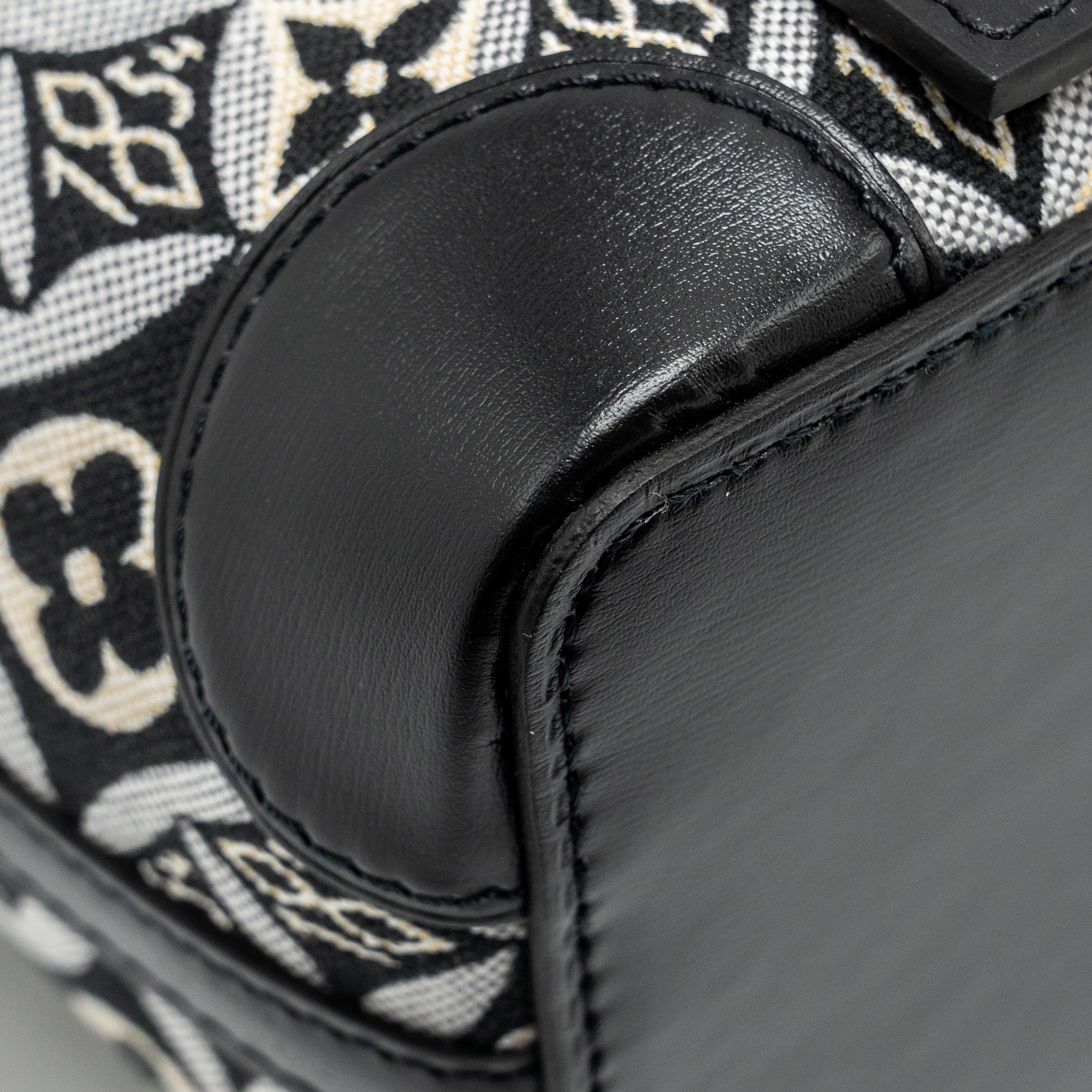 AAA Replica Louis Vuitton LV SINCE 1854 NANO NOE MONOGRAM FLOWER CANVAS GHW