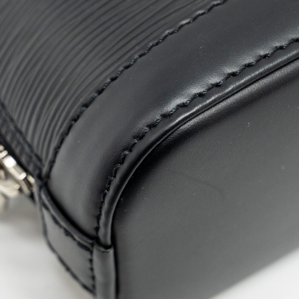 AAA Replica Louis Vuitton LV ALMA NANO EPI BLACK SHW